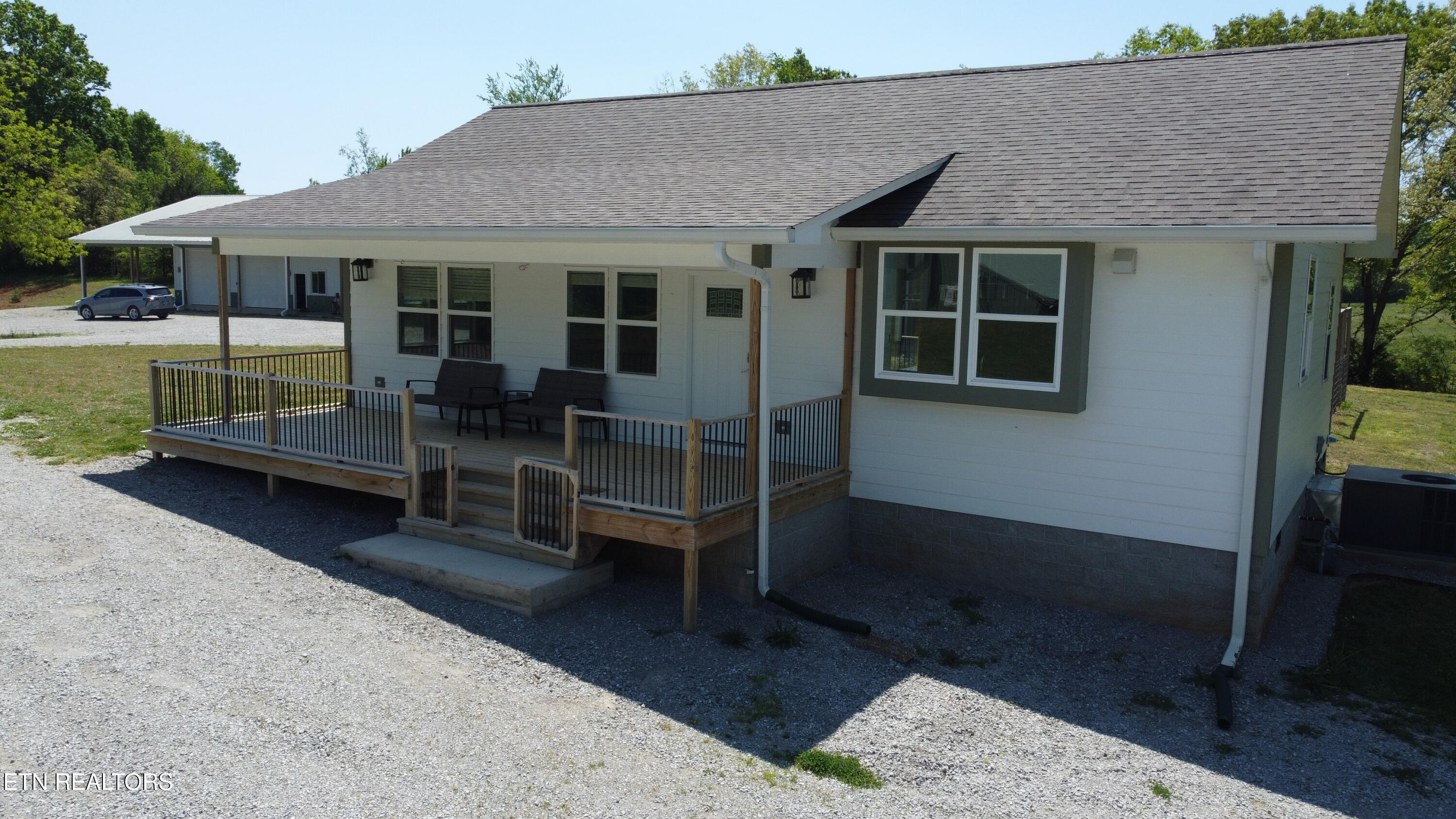 1864 Liberty Road Sparta TN 38583