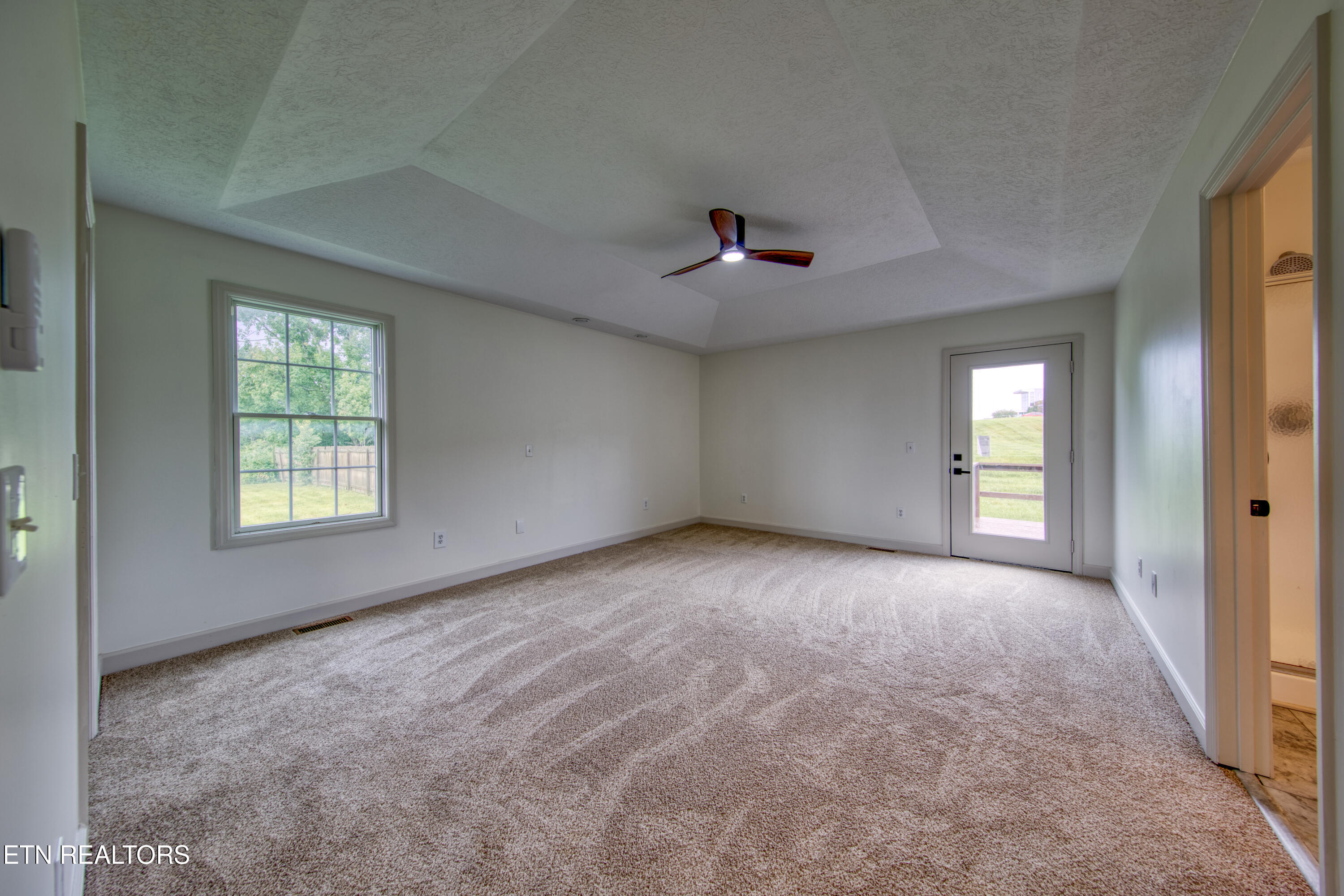 131 El Sara Drive New Tazewell TN 37825
