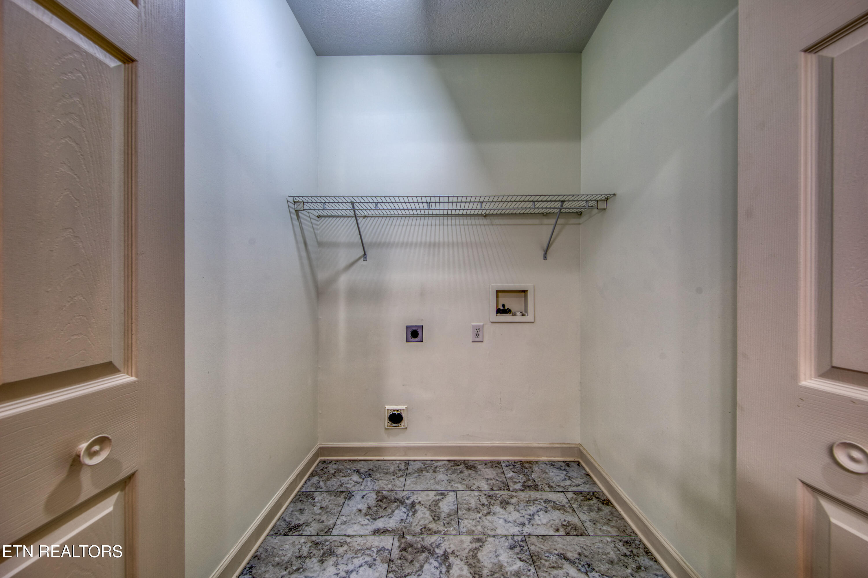 131 El Sara Drive New Tazewell TN 37825
