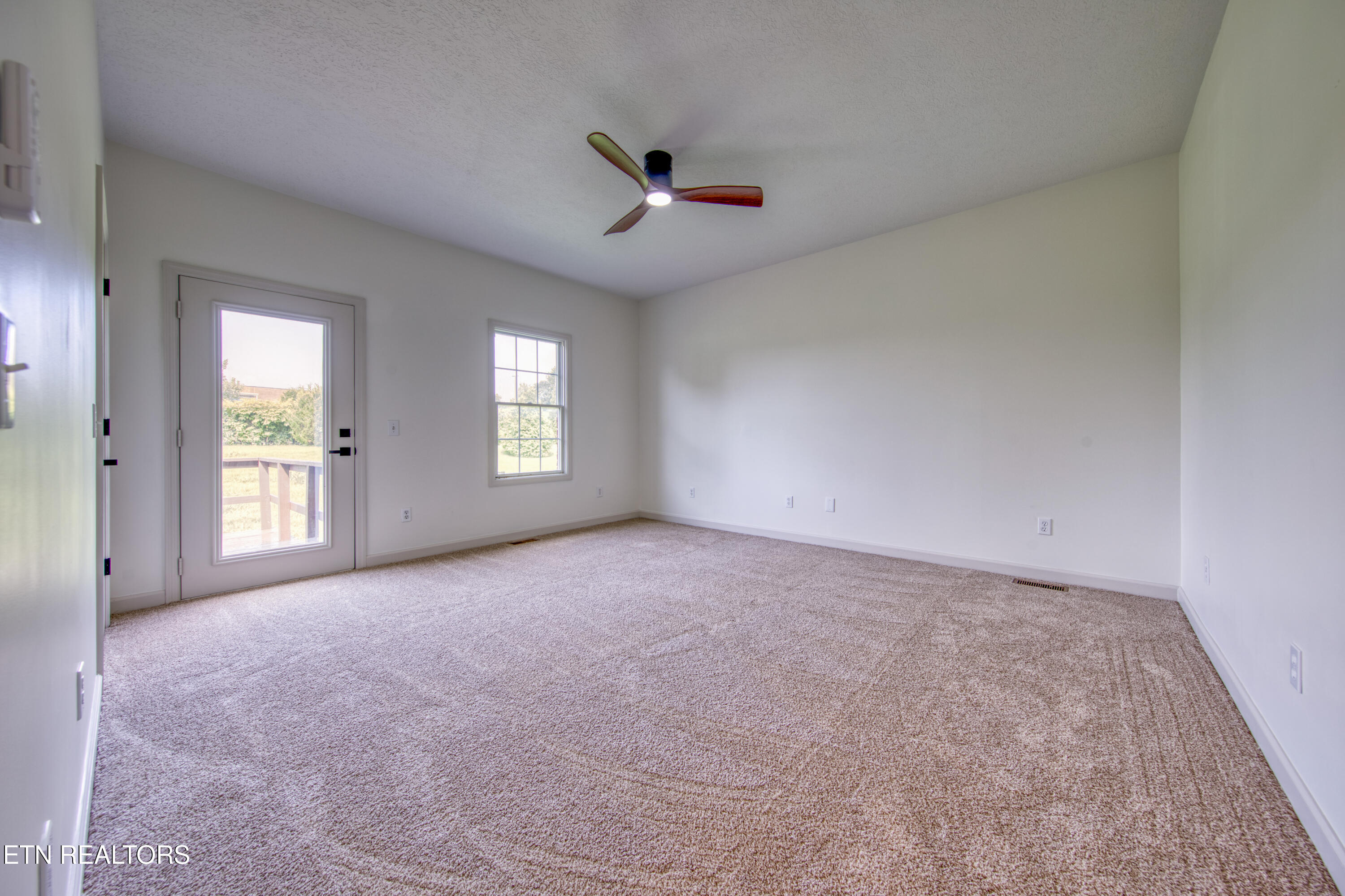 131 El Sara Drive New Tazewell TN 37825