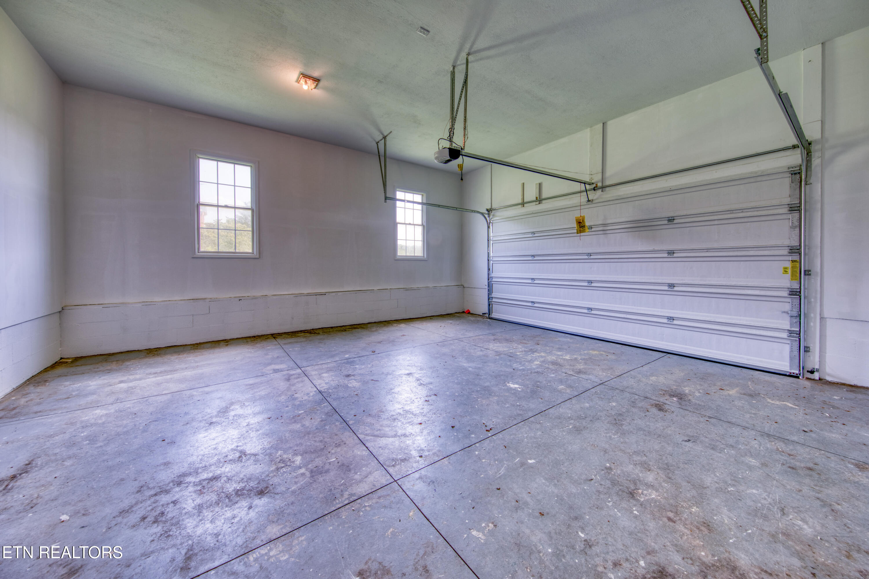 131 El Sara Drive New Tazewell TN 37825