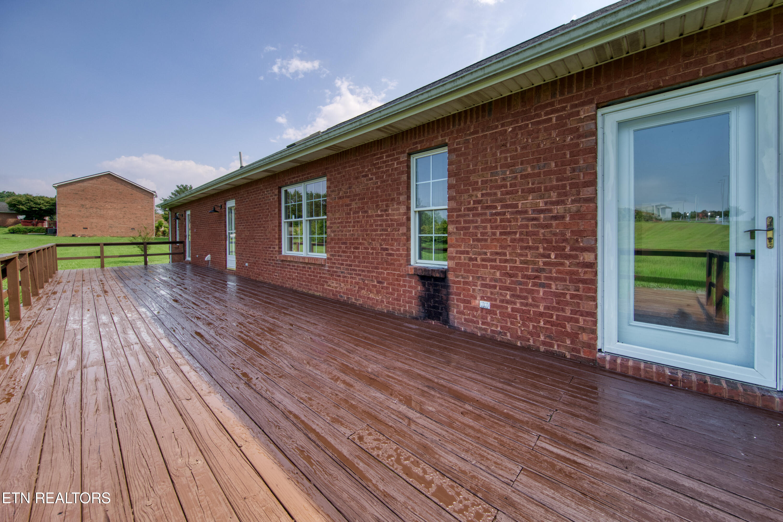 131 El Sara Drive New Tazewell TN 37825