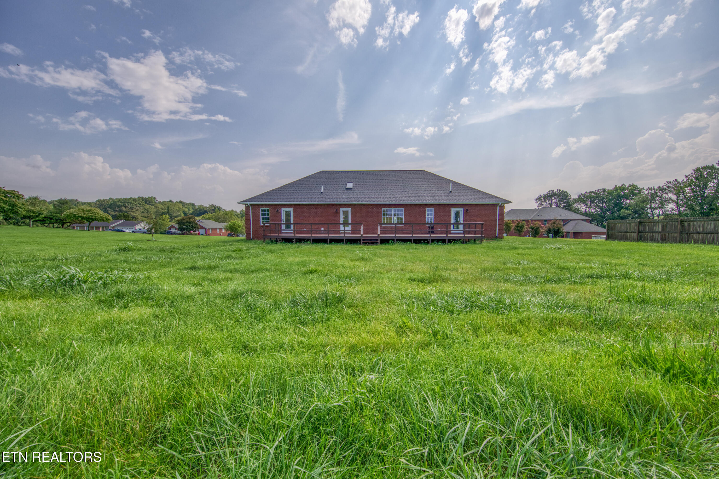 131 El Sara Drive New Tazewell TN 37825