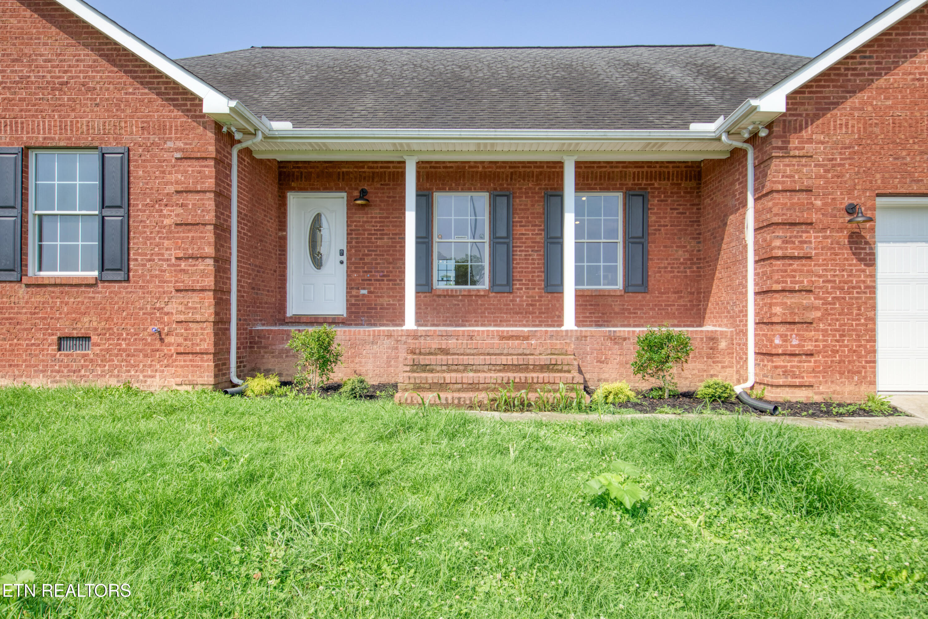 131 El Sara Drive New Tazewell TN 37825
