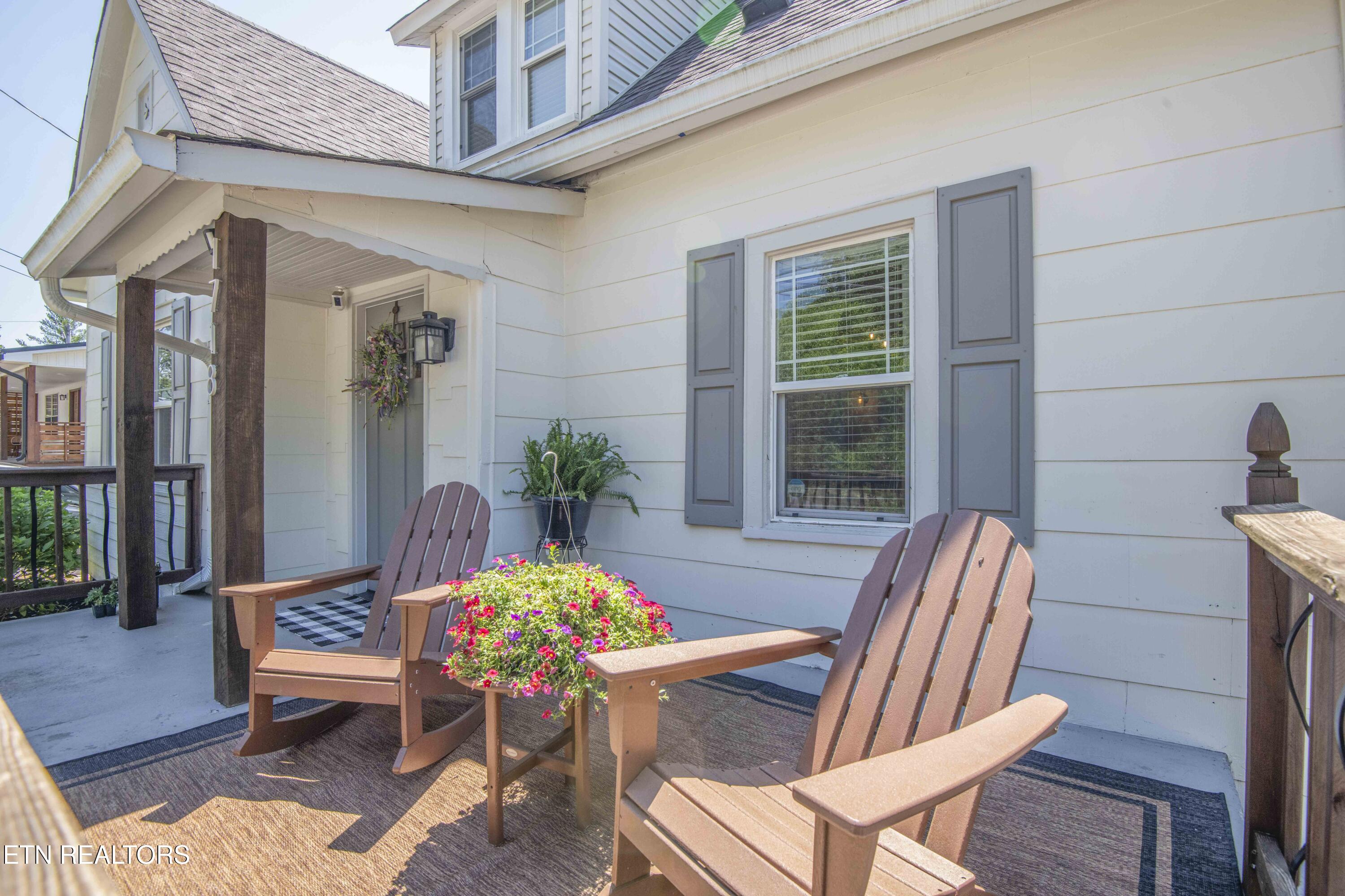 1718 Spring Street Powell TN 37849