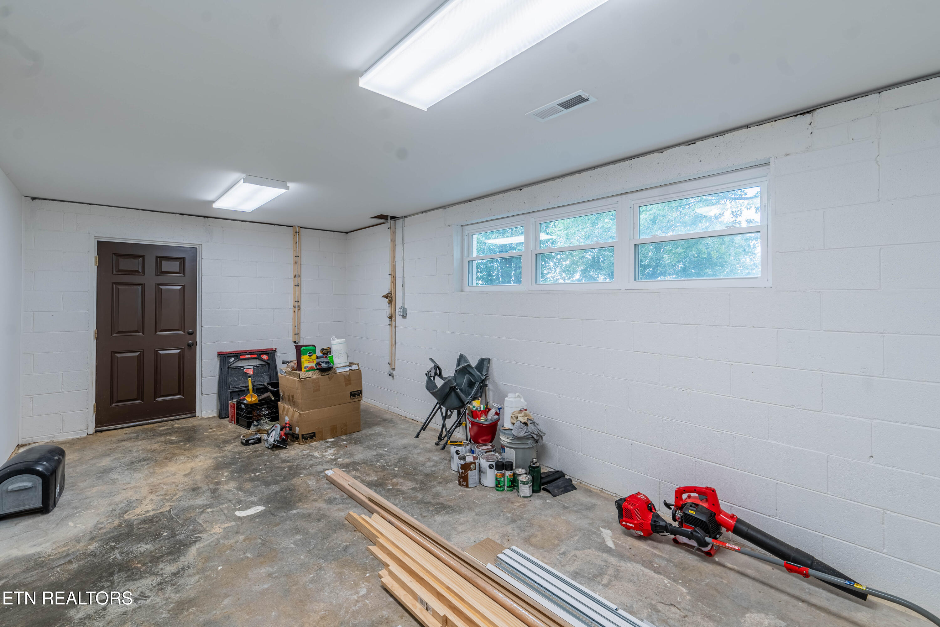 7918 Barker Road Corryton TN 37721