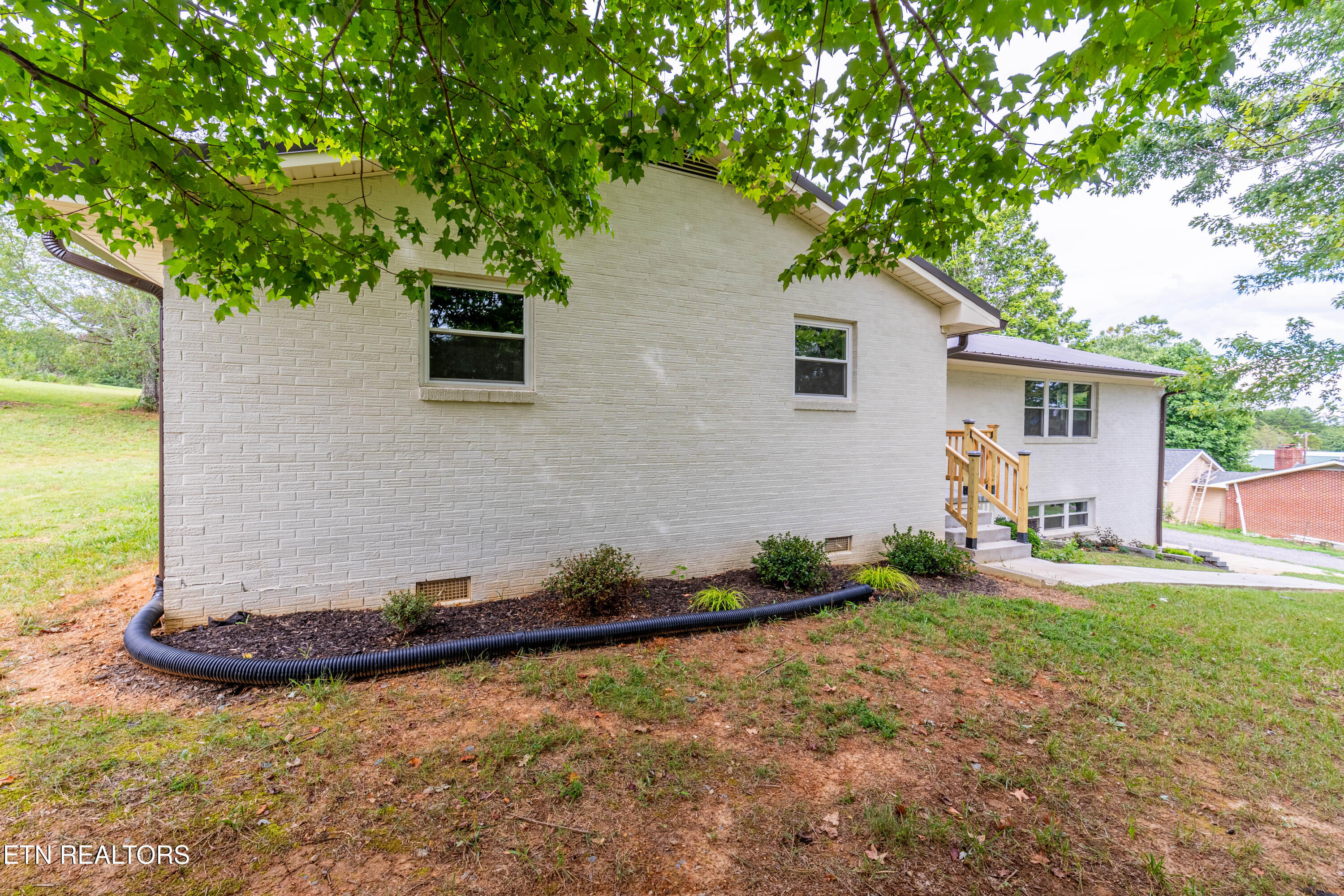 7918 Barker Road Corryton TN 37721