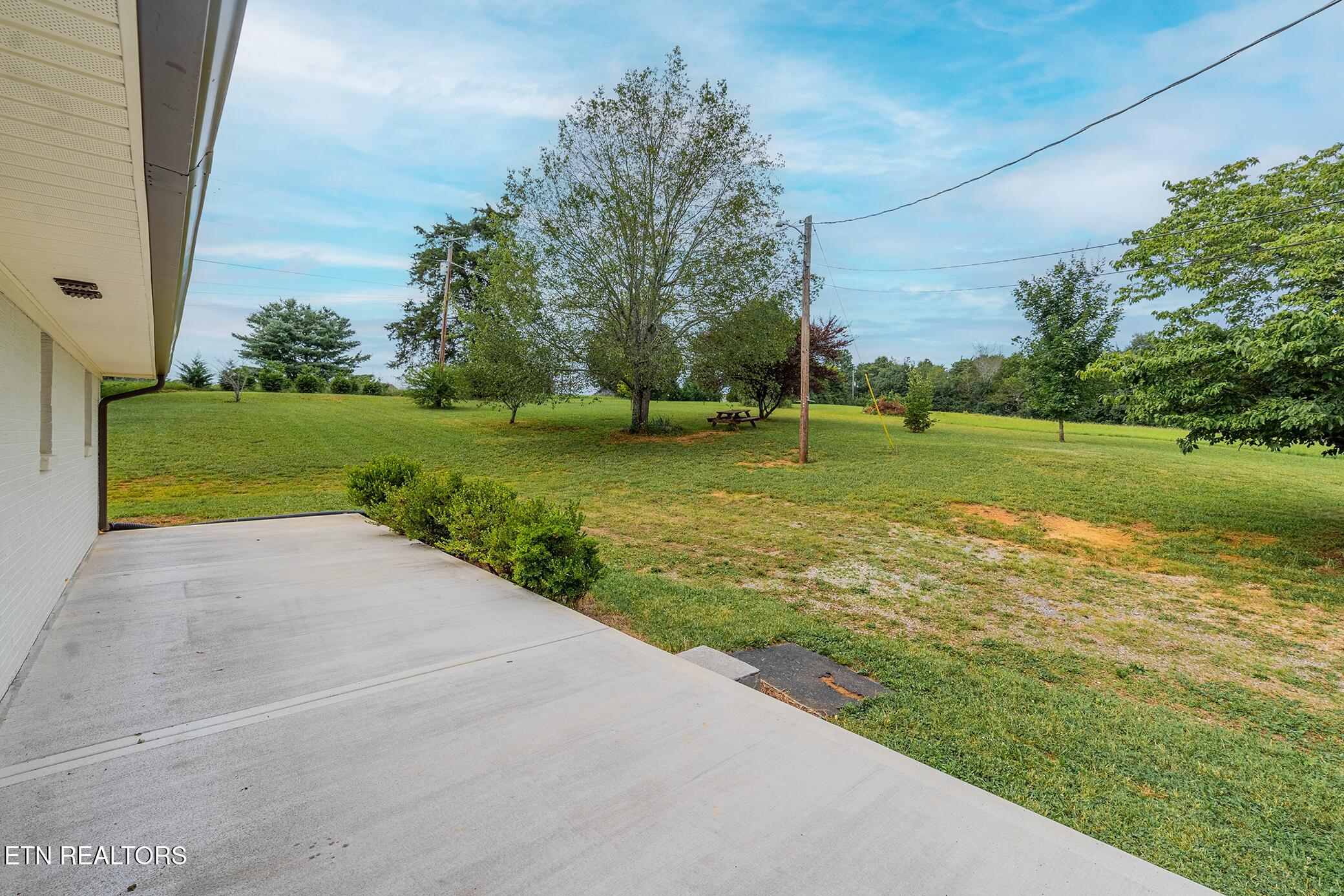 7918 Barker Road Corryton TN 37721