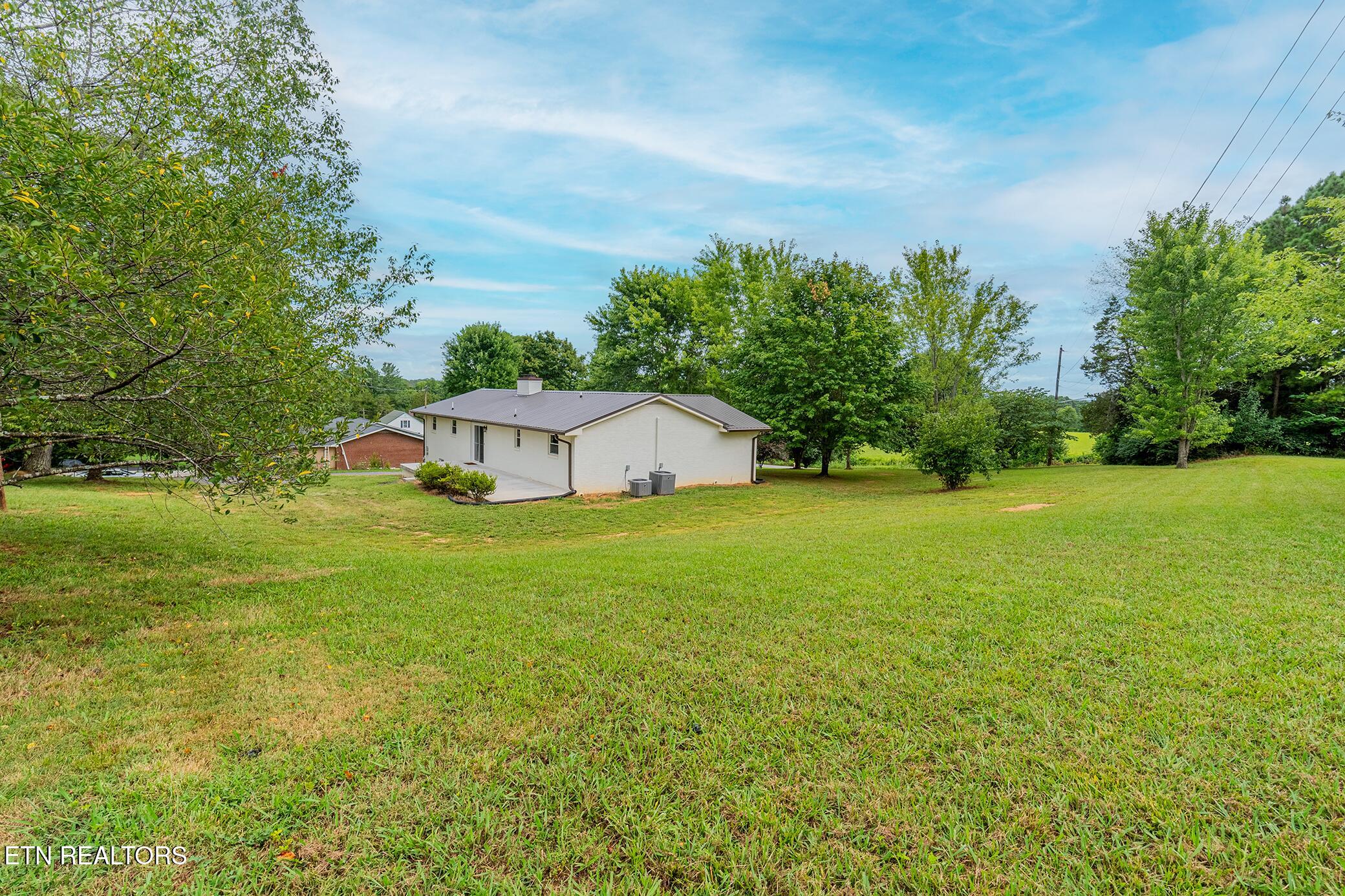 7918 Barker Road Corryton TN 37721