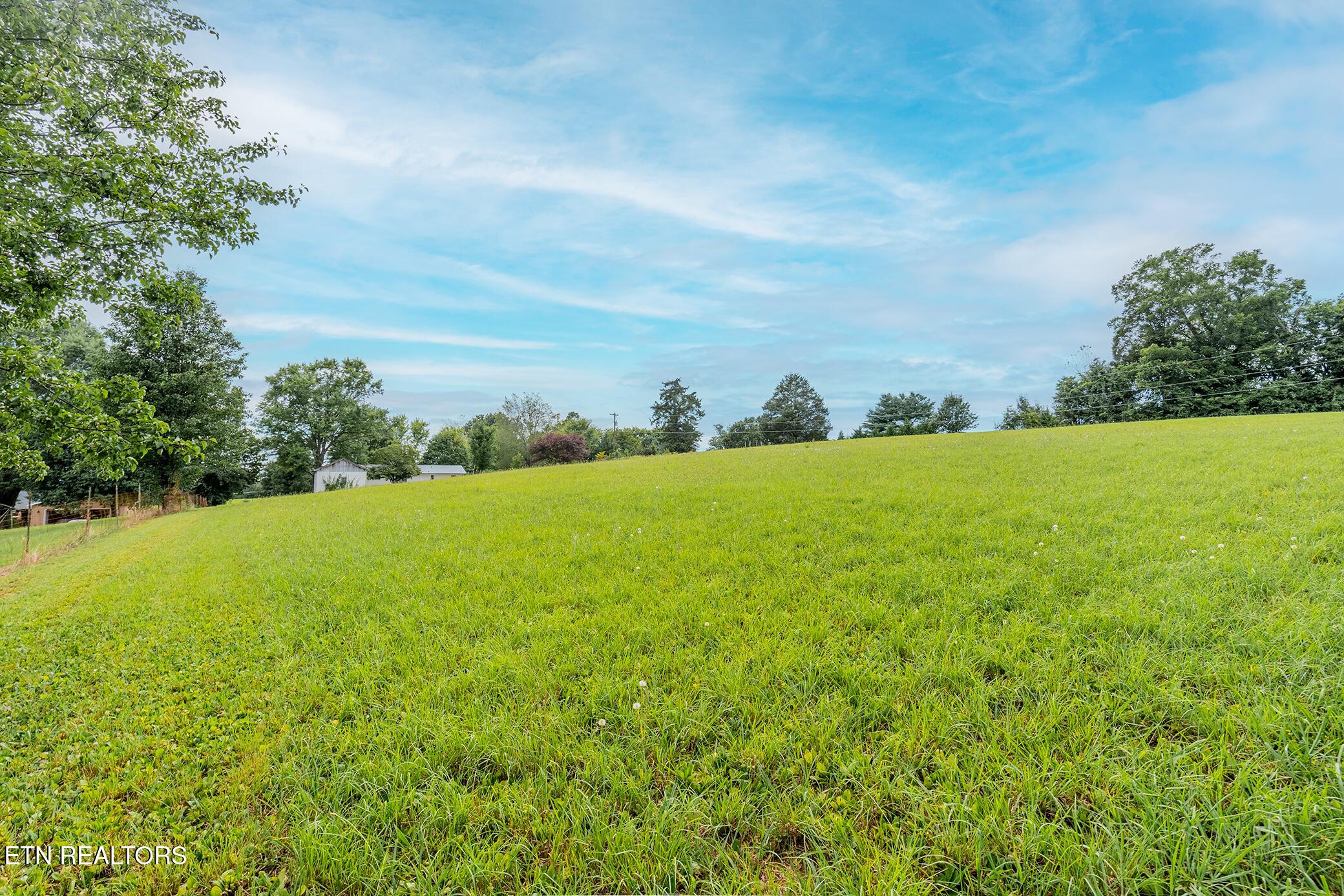 7918 Barker Road Corryton TN 37721