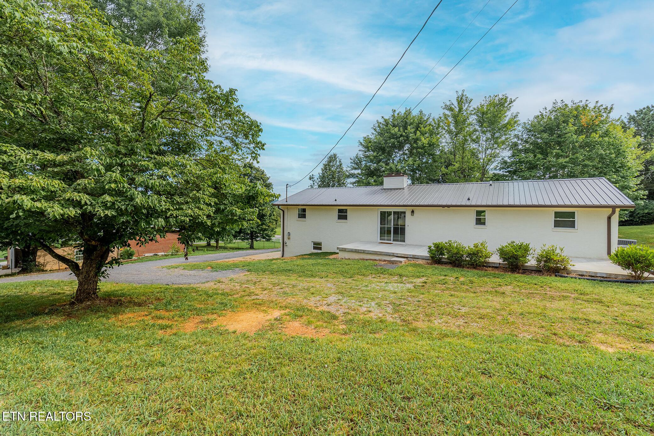 7918 Barker Road Corryton TN 37721