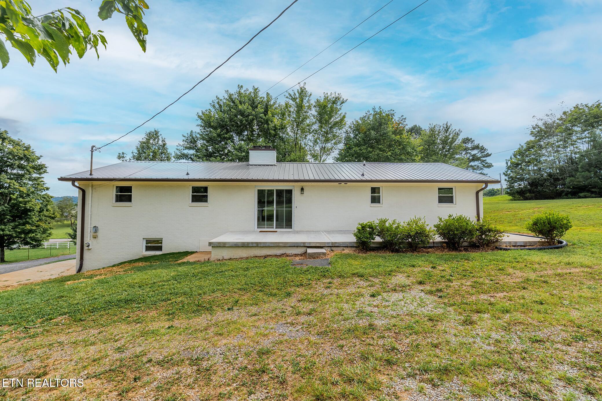 7918 Barker Road Corryton TN 37721