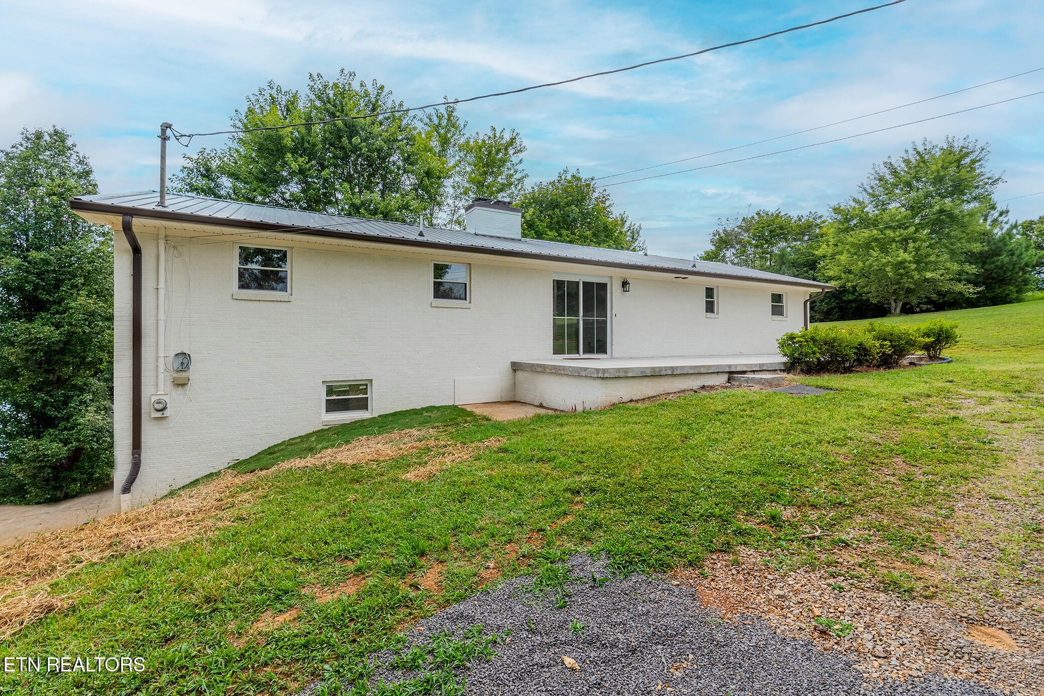 7918 Barker Road Corryton TN 37721