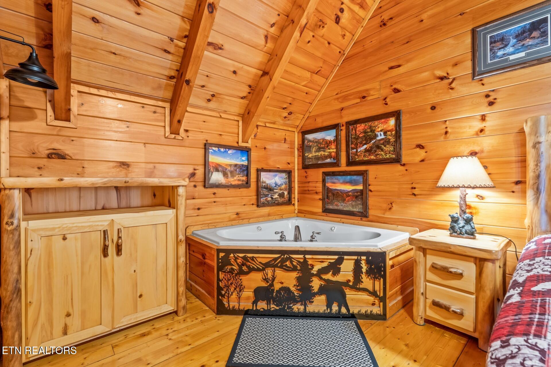 4648 Nottingham Heights Way Pigeon Forge TN 37863