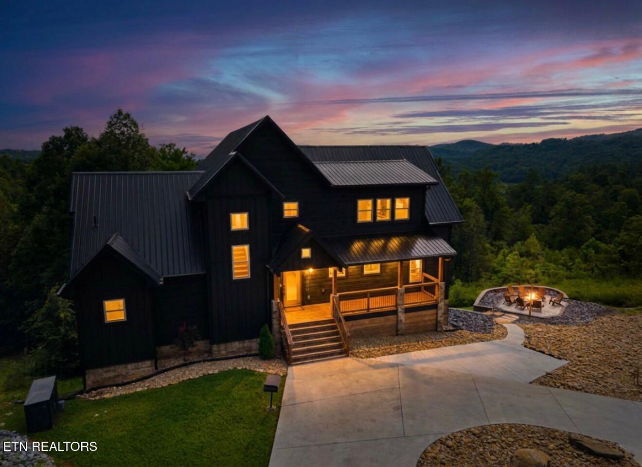 2843 Cedar Falls Way Sevierville TN 37862