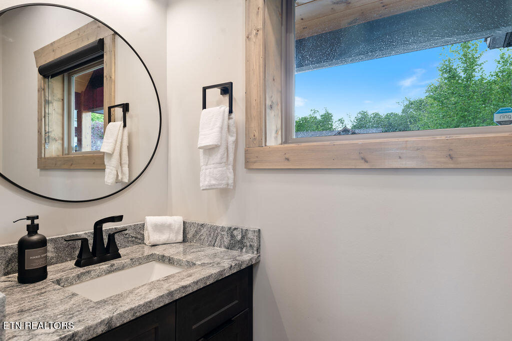 2843 Cedar Falls Way Sevierville TN 37862