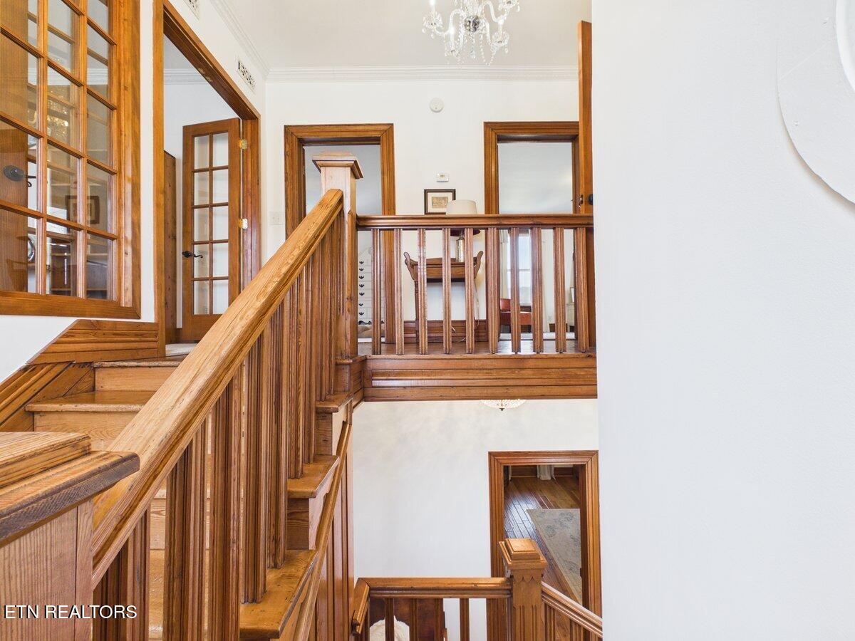 207 Thomas Road Speedwell TN 37870