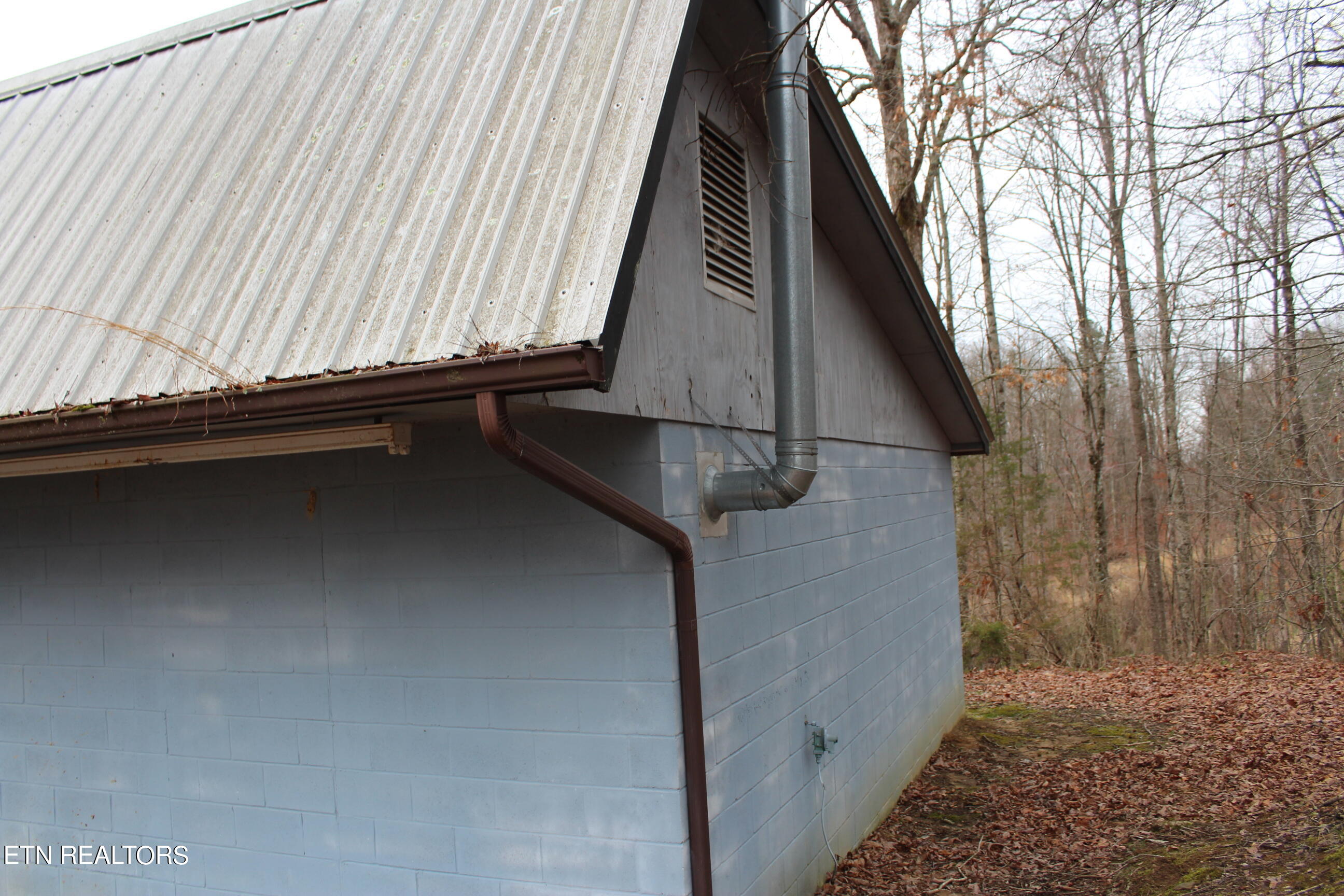 2110 Pickett Park Highway Jamestown TN 38556