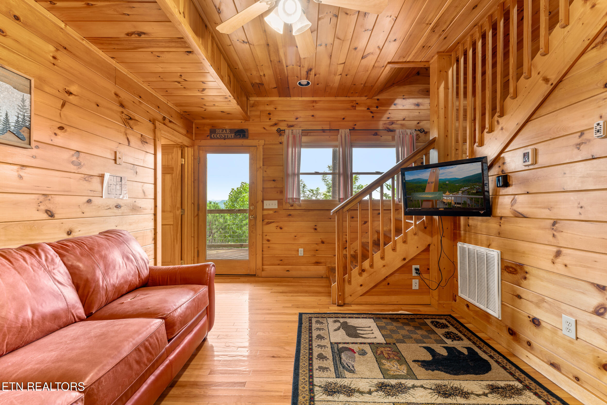 2422 Breezy Ridge Drive Sevierville TN 37876
