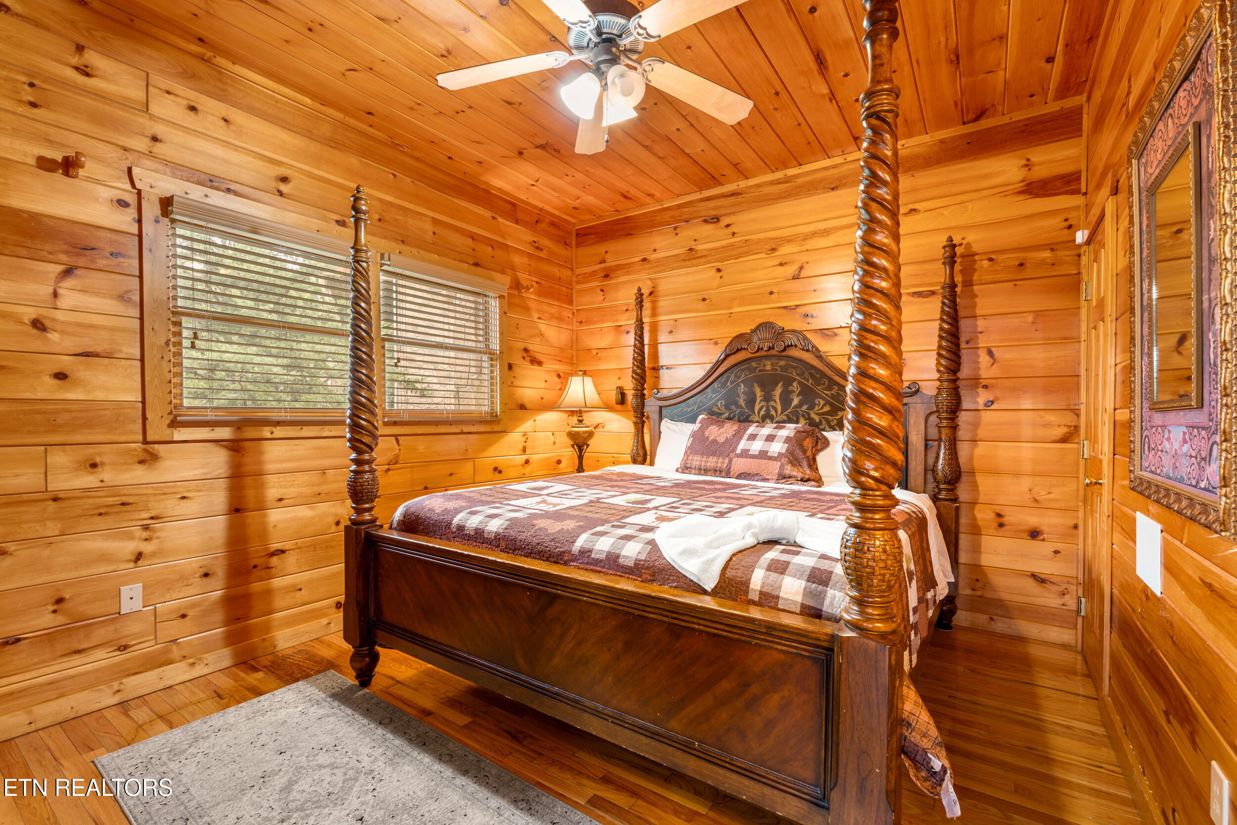 2422 Breezy Ridge Drive Sevierville TN 37876