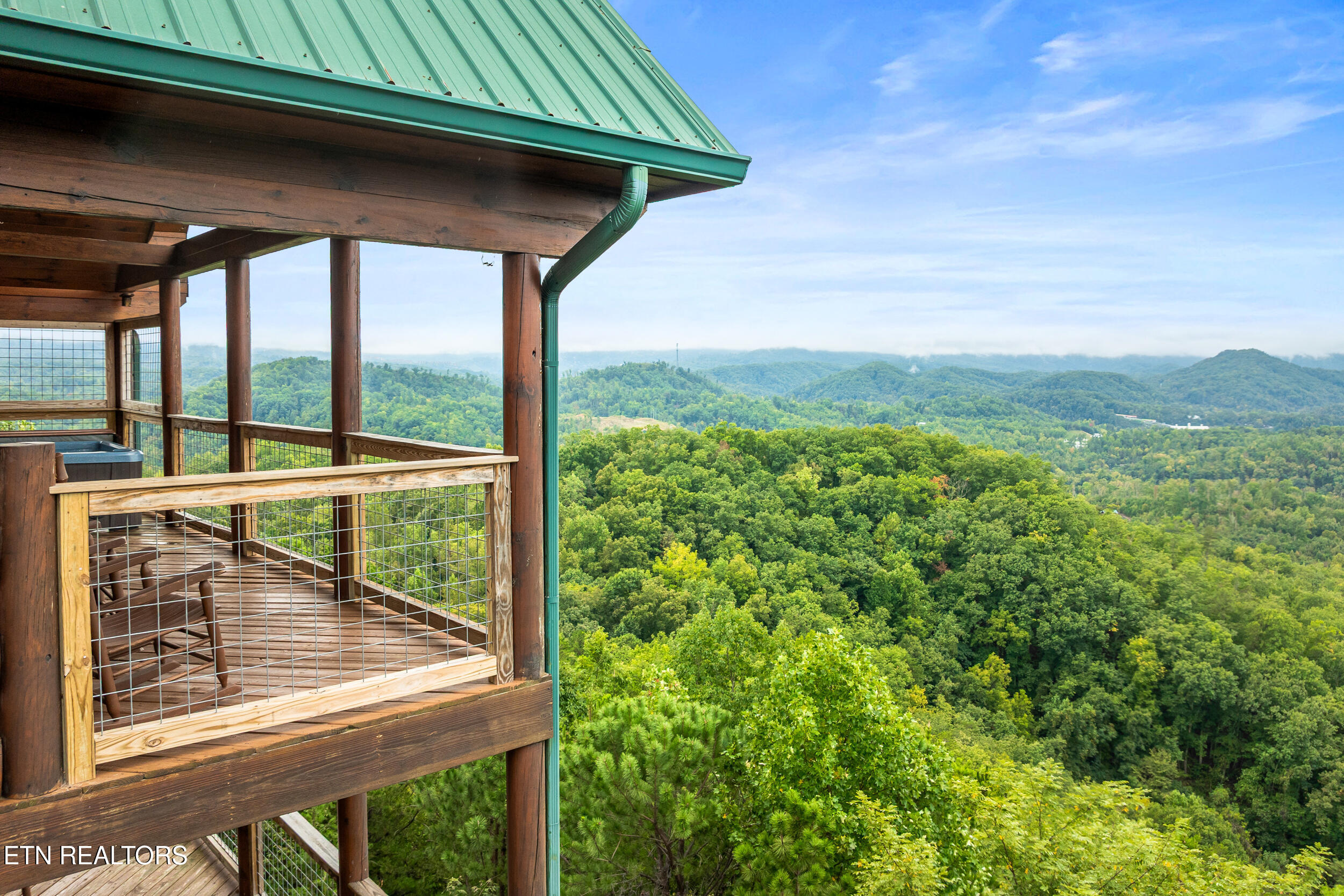 2422 Breezy Ridge Drive Sevierville TN 37876