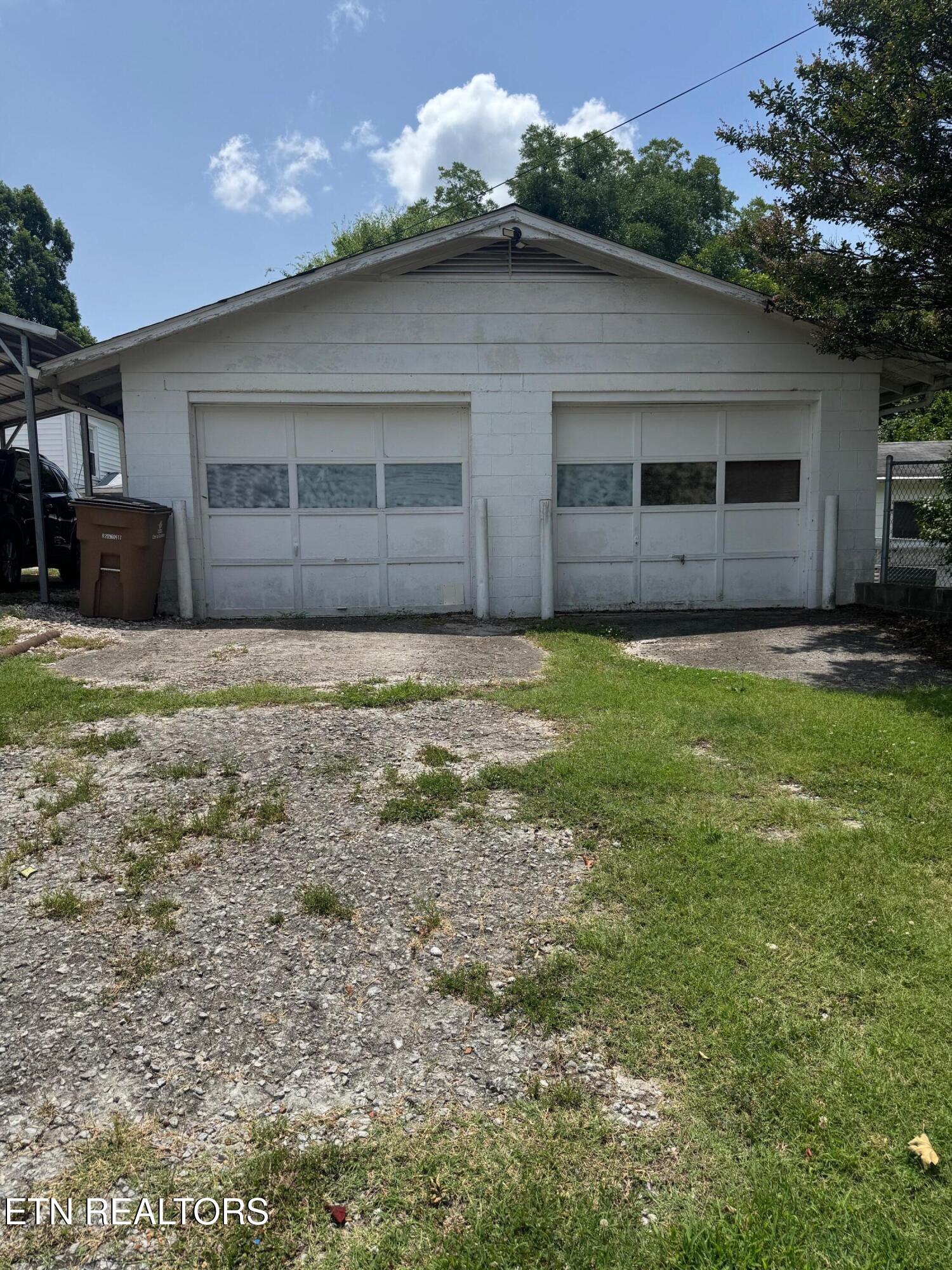 1315 E Red Bud Road Knoxville TN 37920