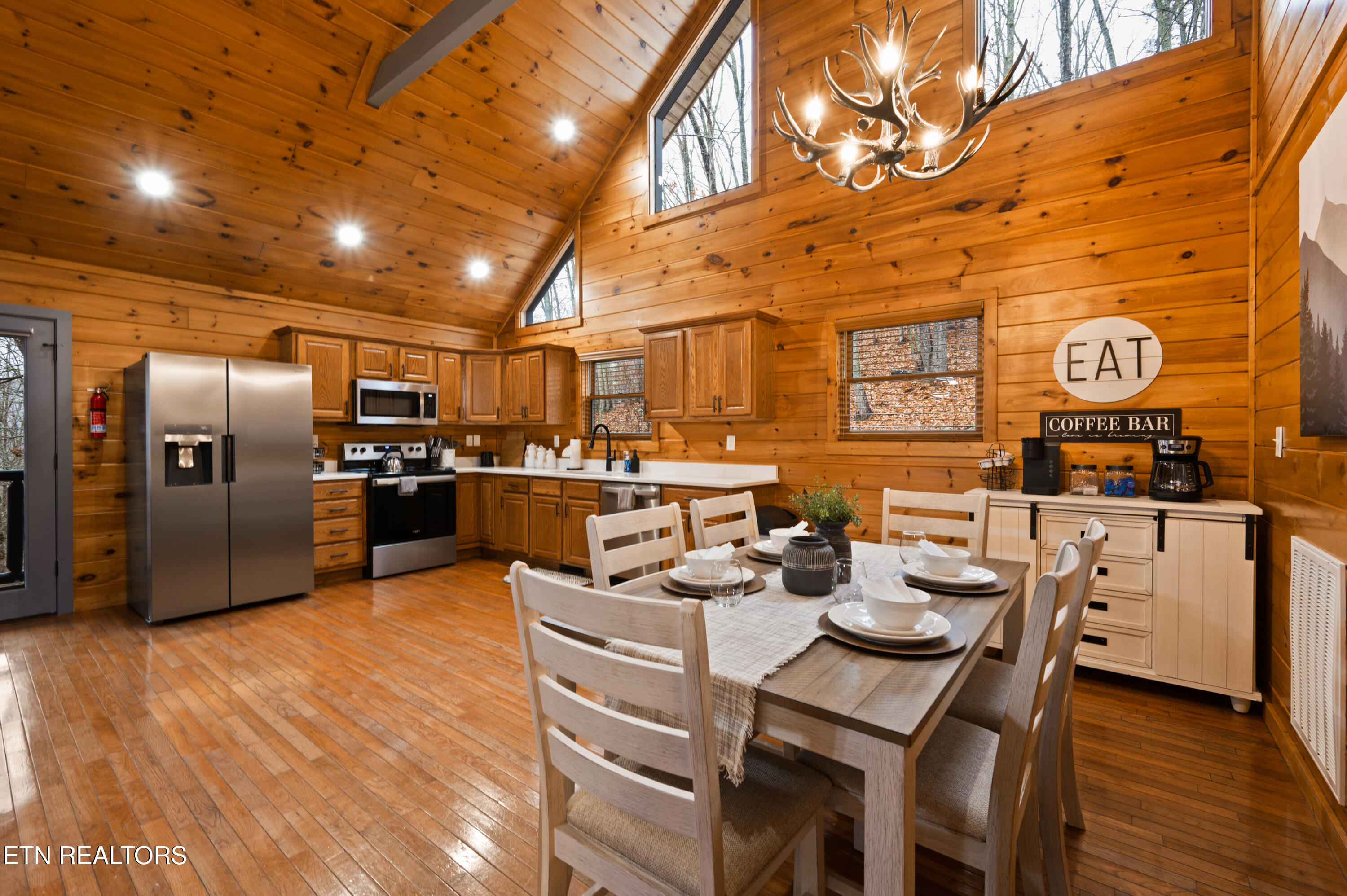 2633 Whipoorwill Hill Way Sevierville TN 37862