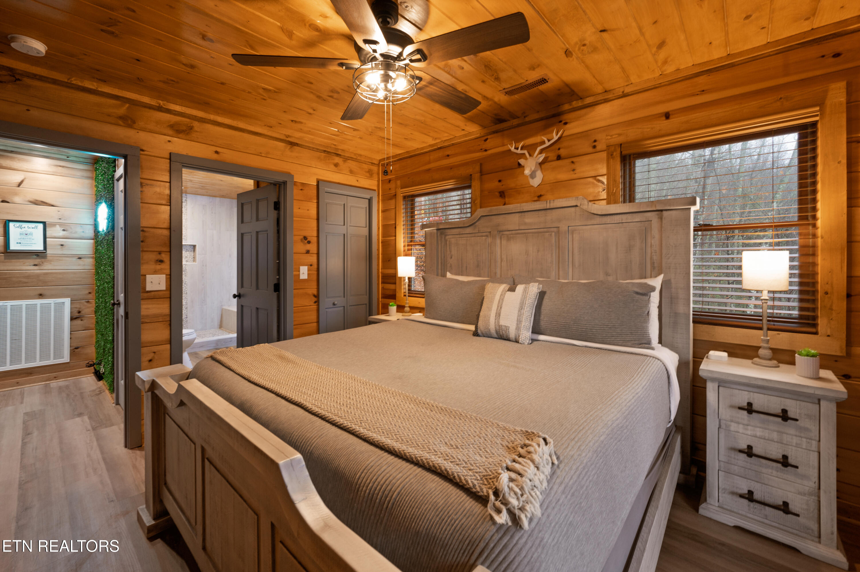 2633 Whipoorwill Hill Way Sevierville TN 37862