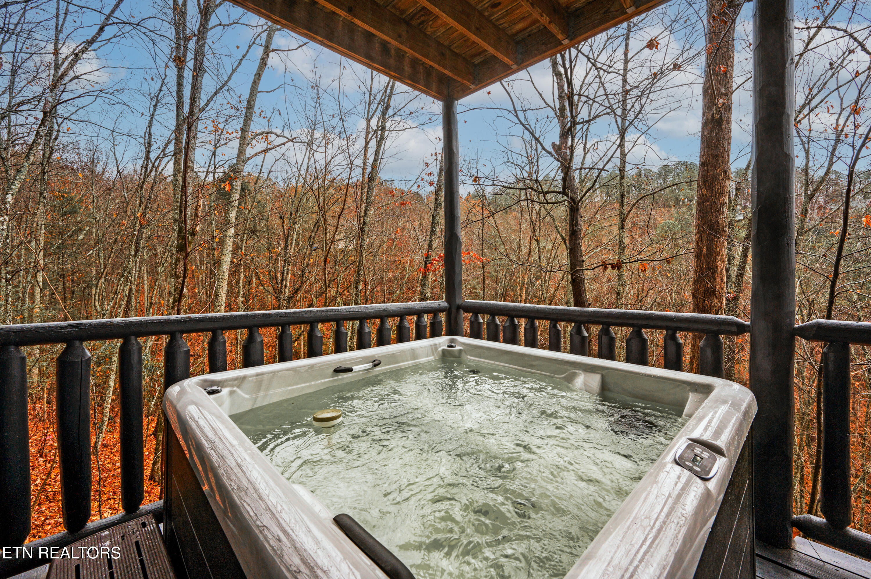 2633 Whipoorwill Hill Way Sevierville TN 37862