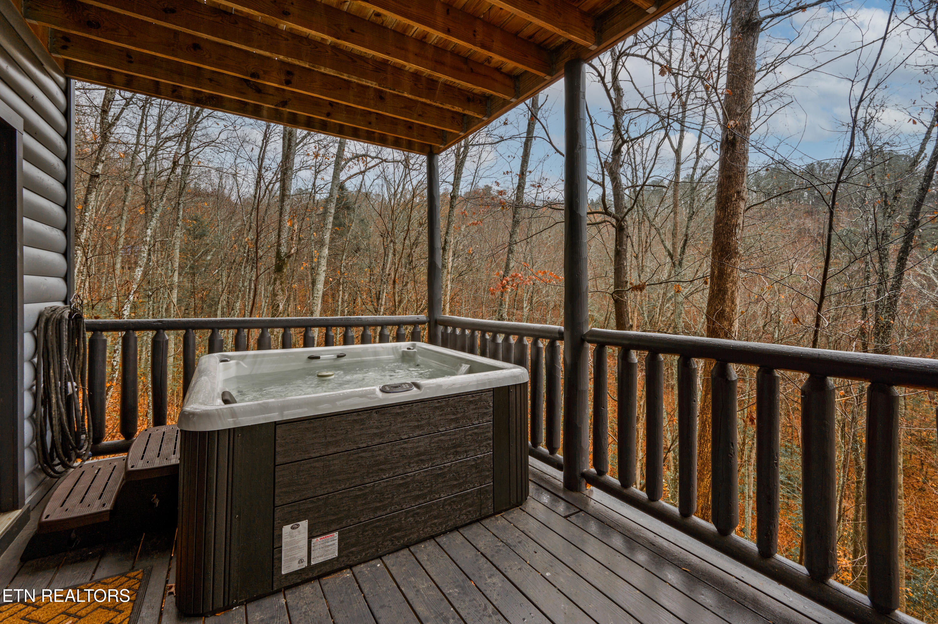 2633 Whipoorwill Hill Way Sevierville TN 37862
