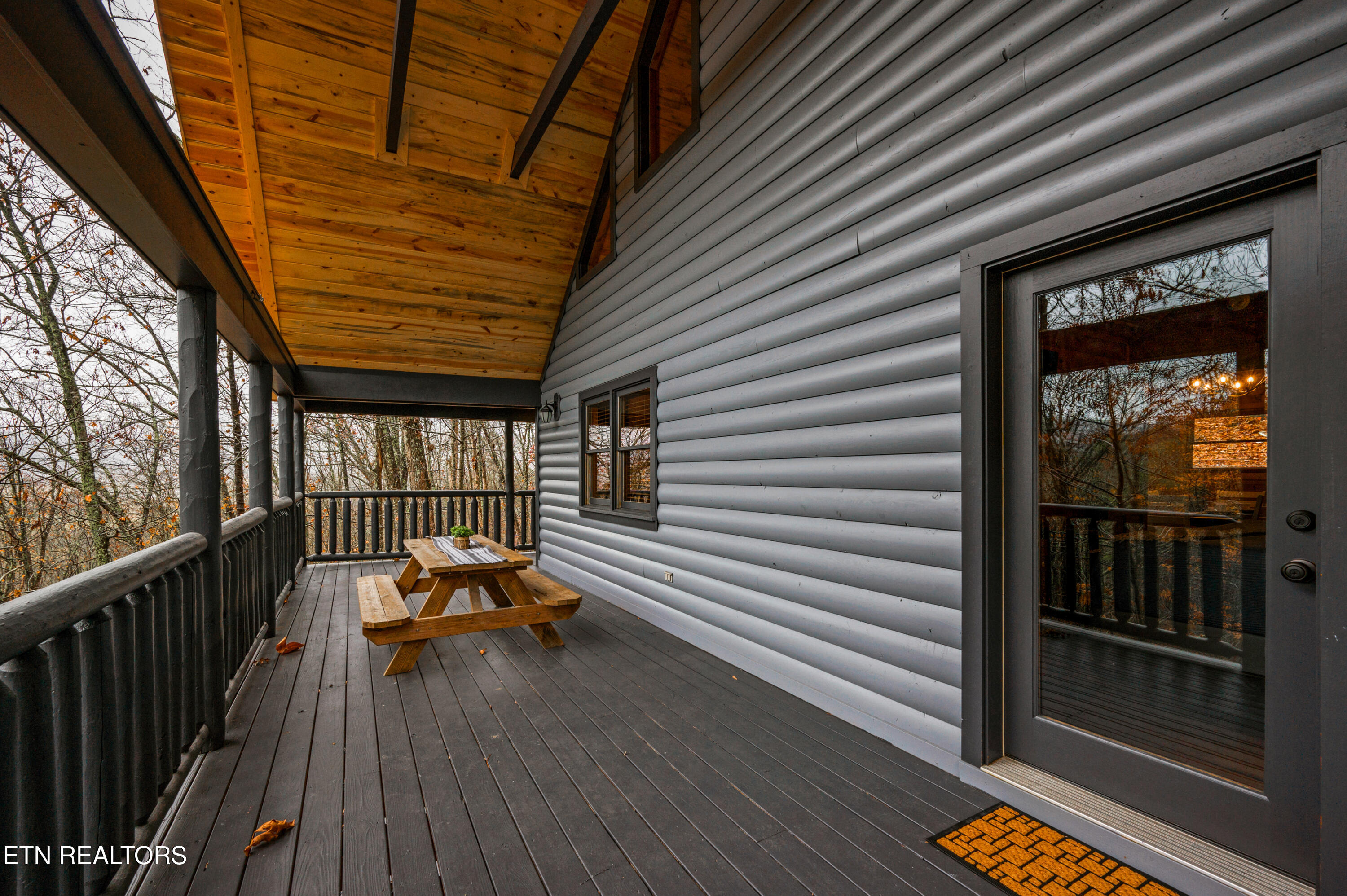 2633 Whipoorwill Hill Way Sevierville TN 37862