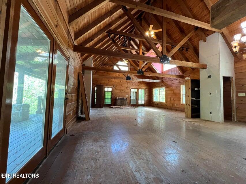 1631 Grave Hill Road Oneida TN 37841