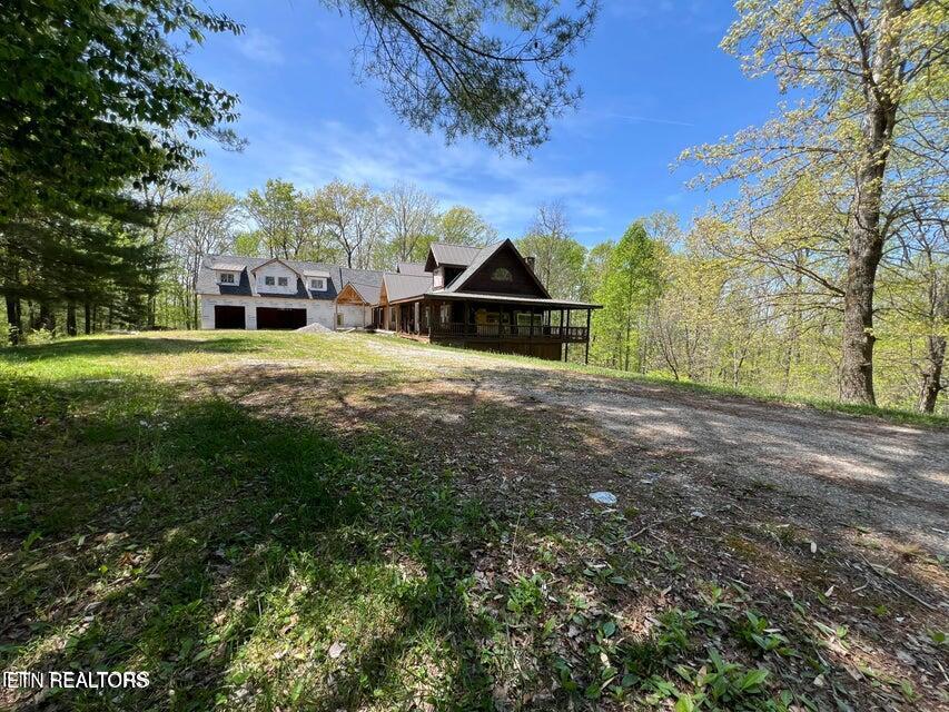 1631 Grave Hill Road Oneida TN 37841