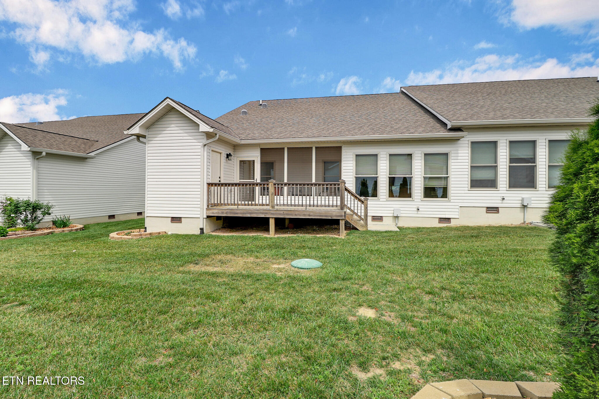 384 Woodgate Drive Crossville TN 38571