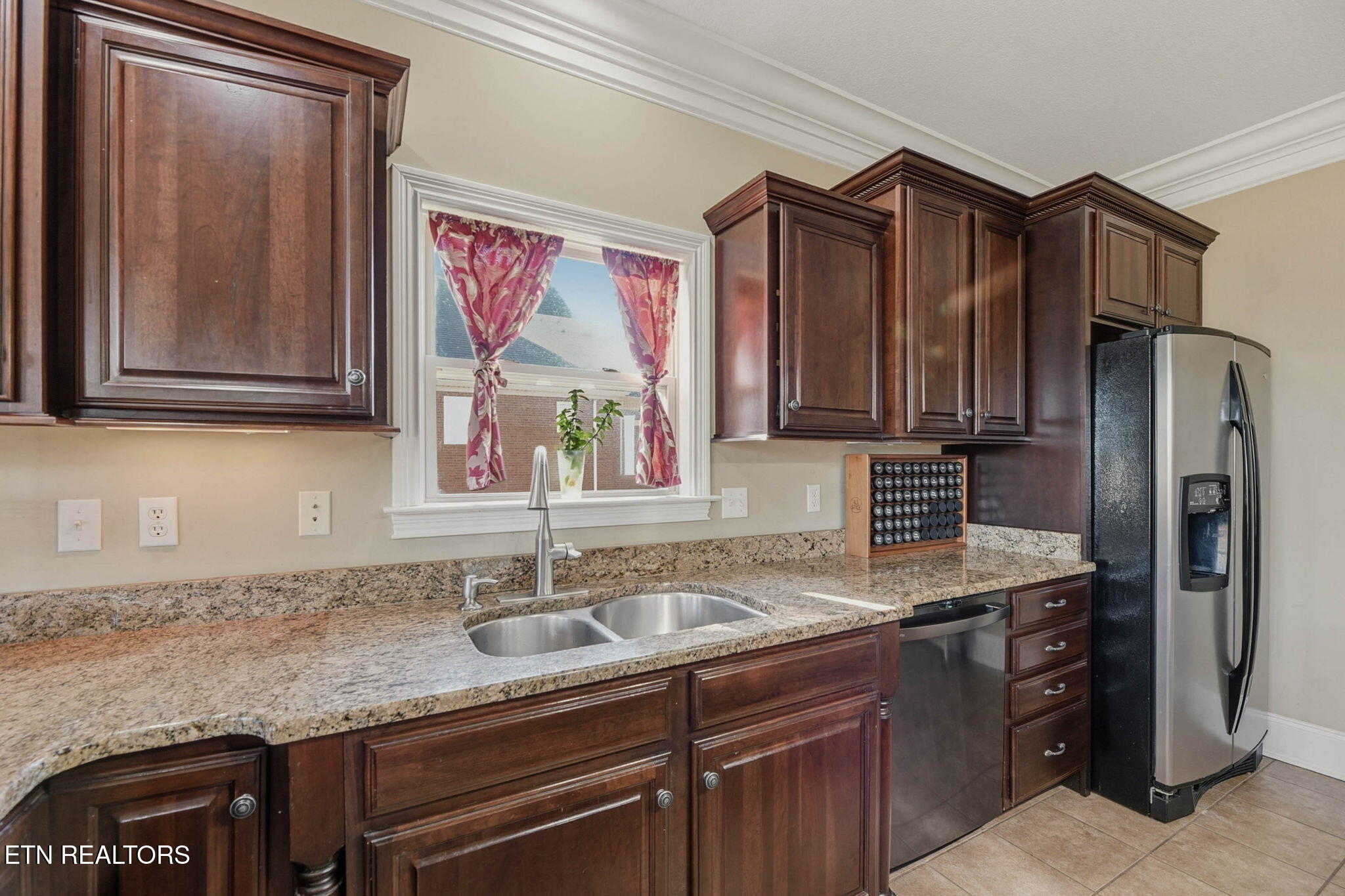1628 Loch Leigh Way Maryville TN 37801