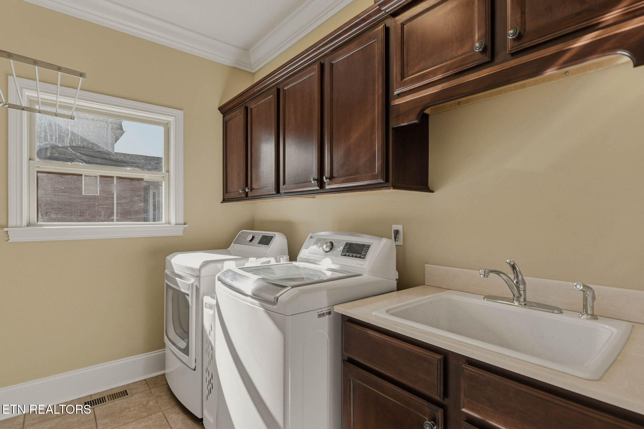 1628 Loch Leigh Way Maryville TN 37801