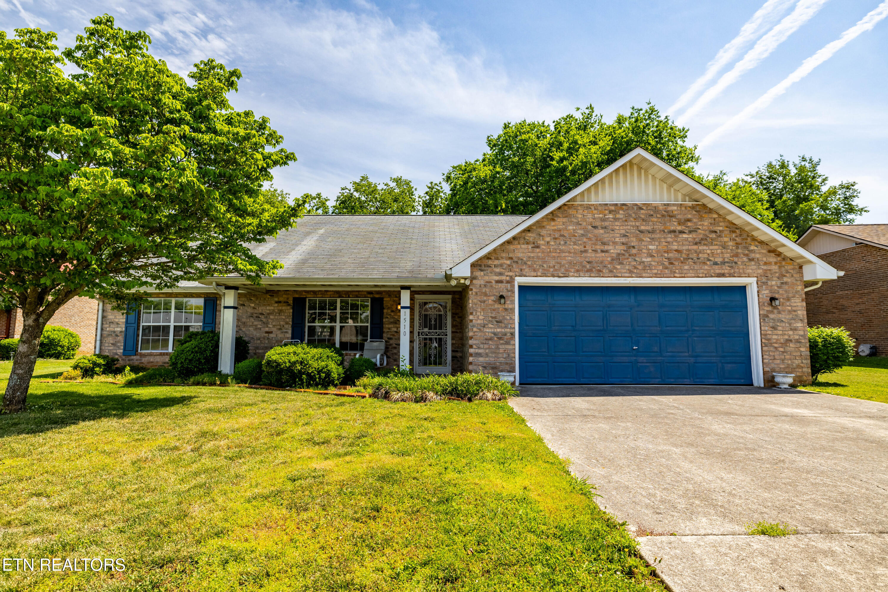 1510 Cavalier Drive Maryville TN 37803