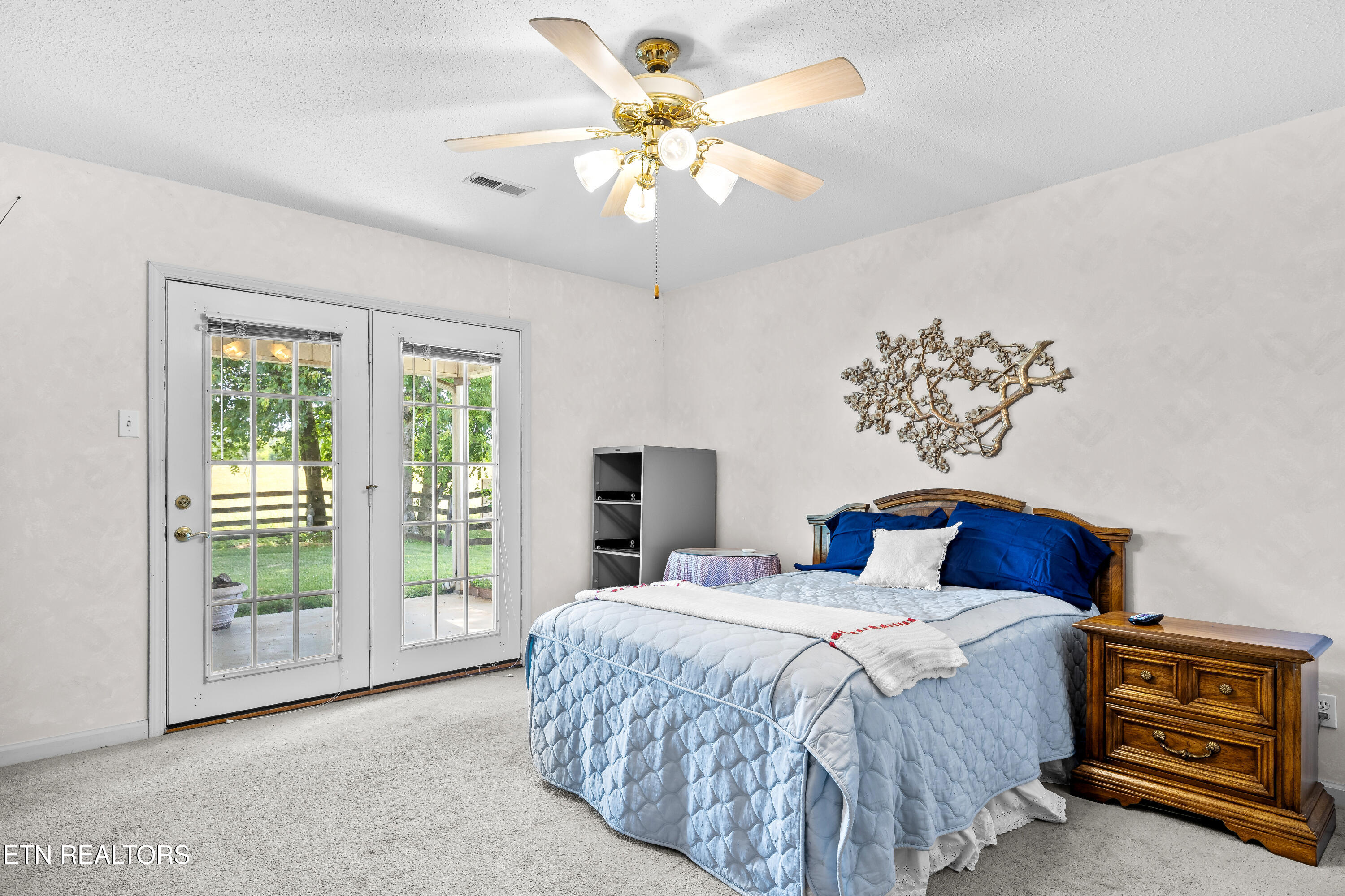 1510 Cavalier Drive Maryville TN 37803
