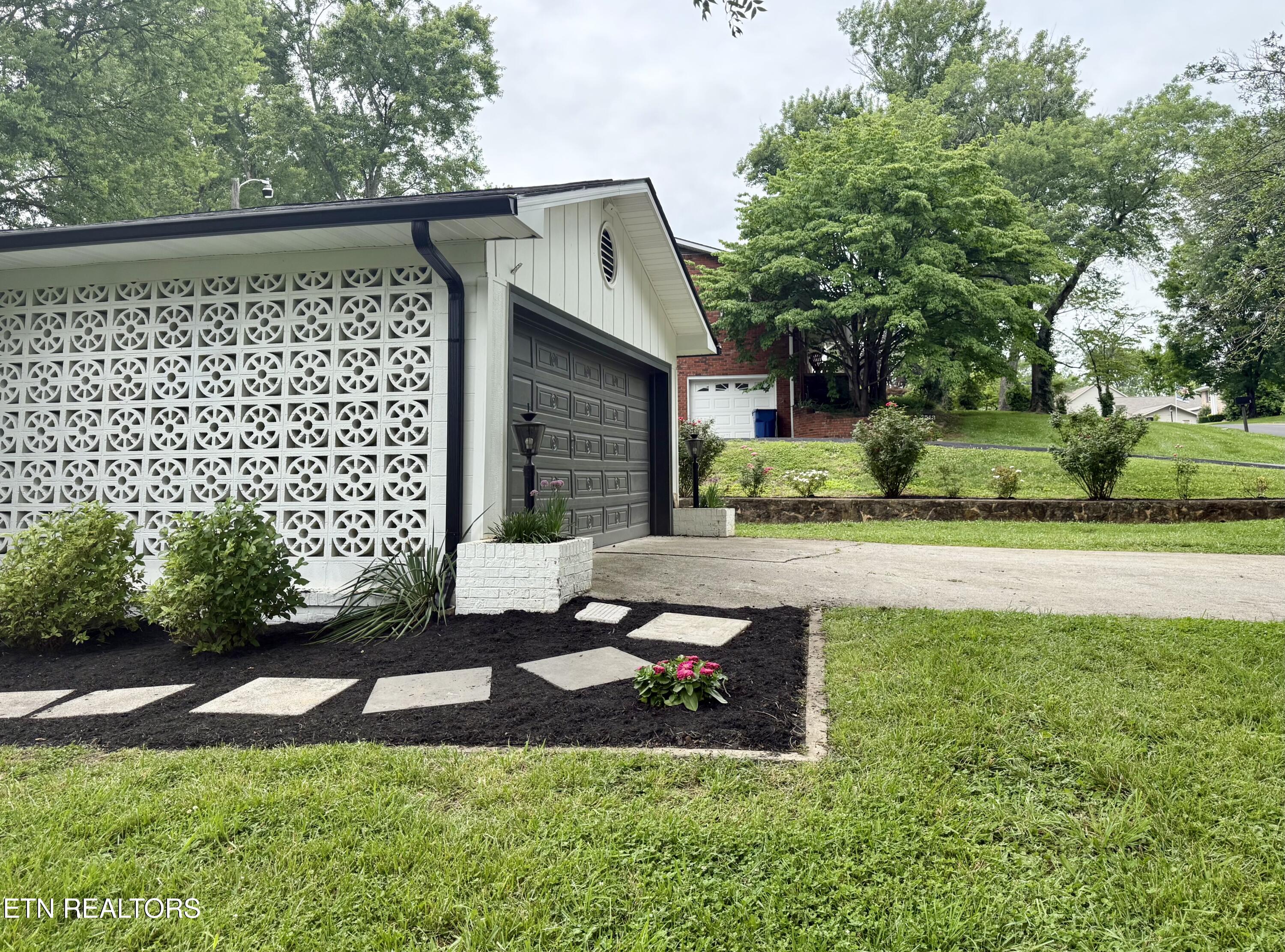 7509 Lancashire Boulevard Powell TN 37849