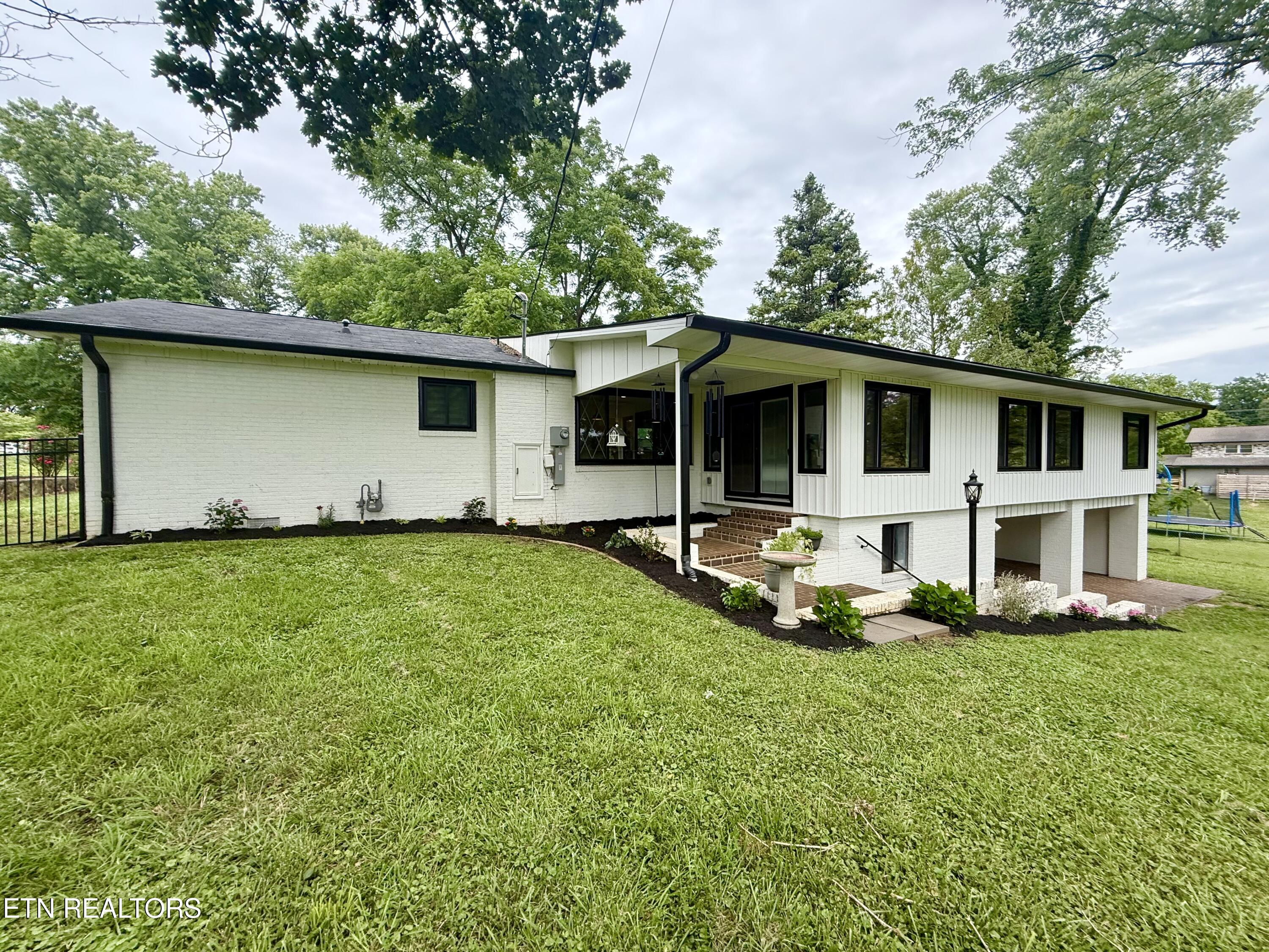 7509 Lancashire Boulevard Powell TN 37849
