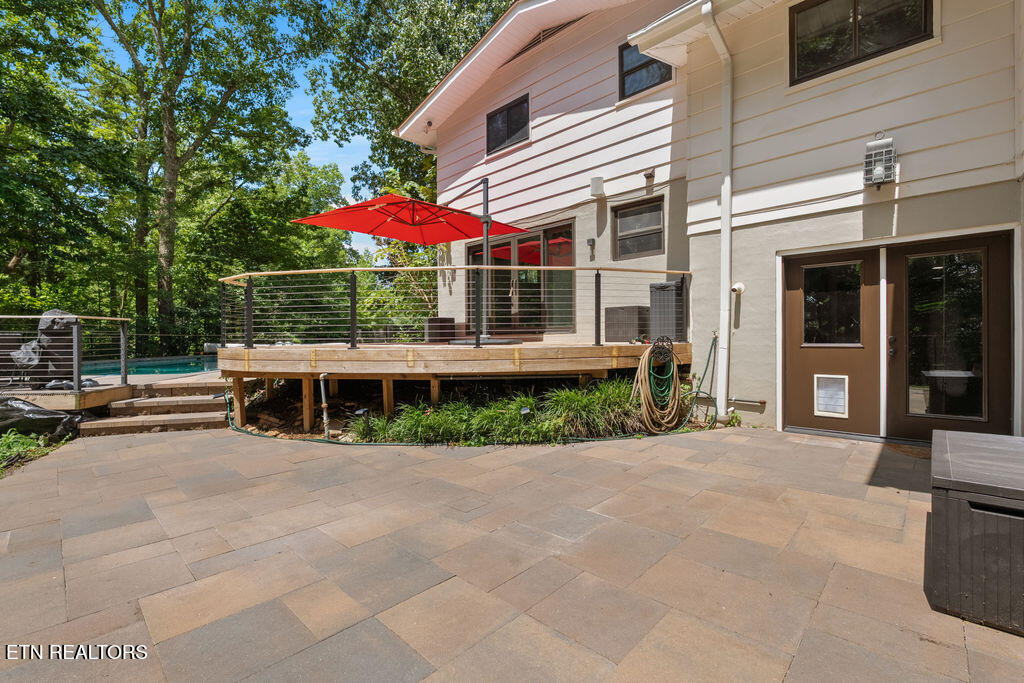 853 W Outer Drive Oak Ridge TN 37830