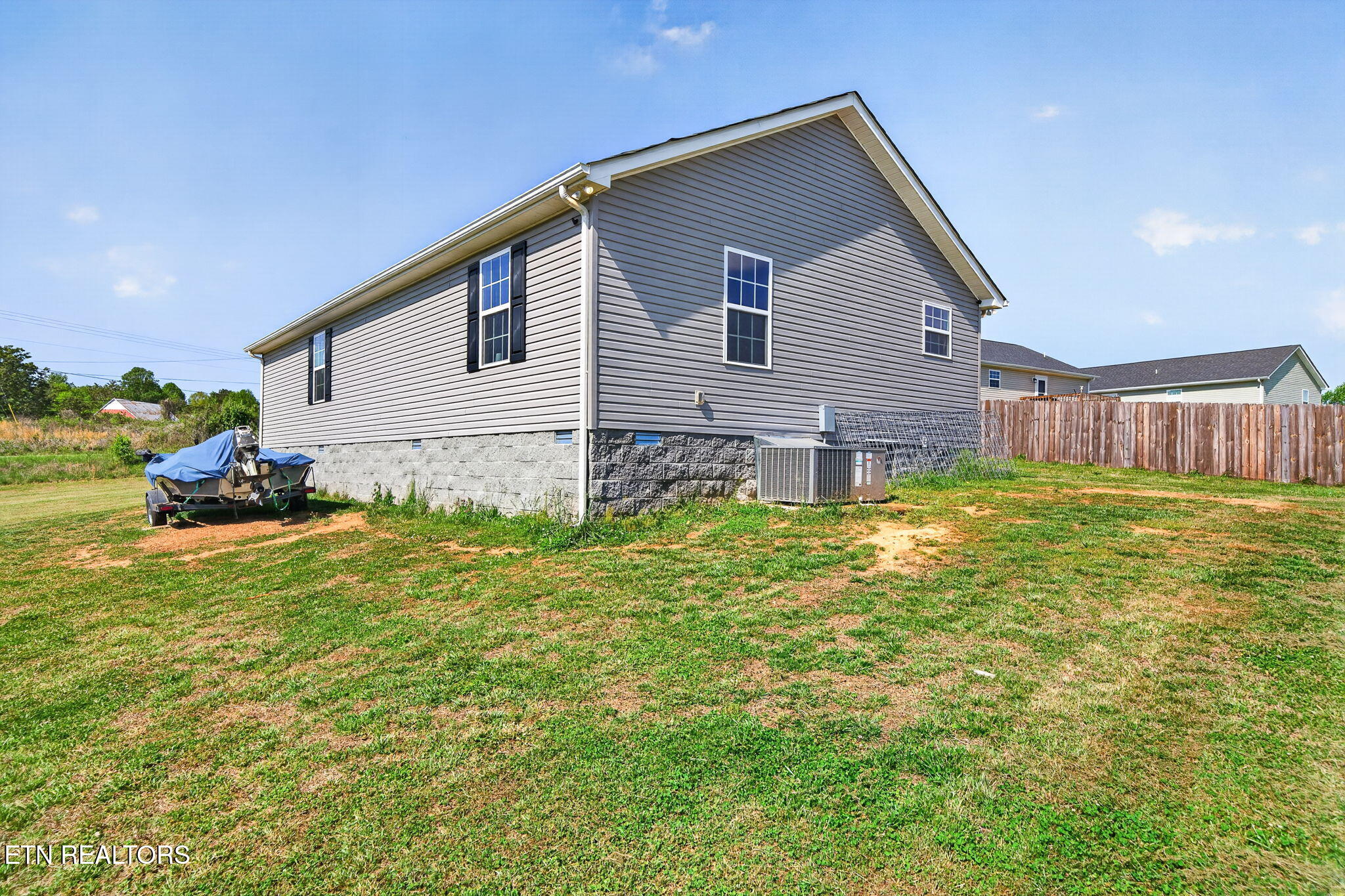 144 Liberty Road Sparta TN 38583