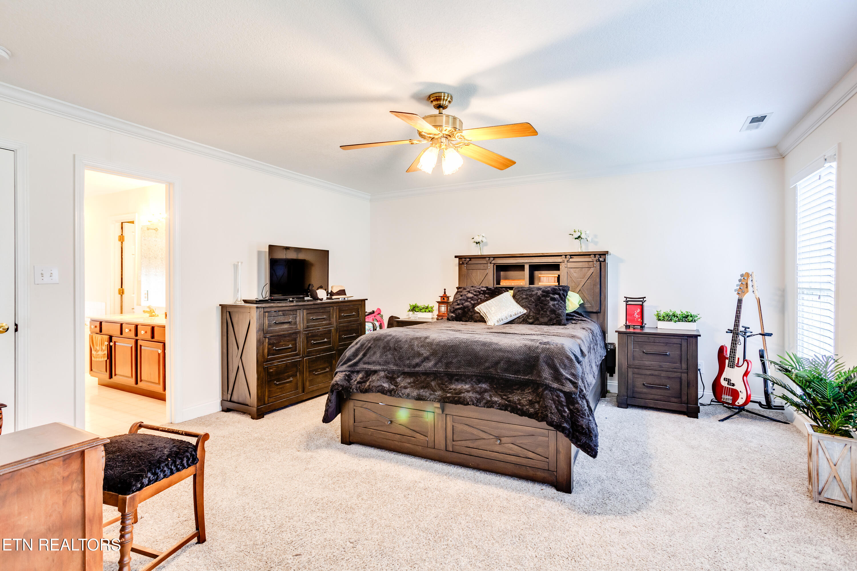 5648 Bridgehampton Drive Powell TN 37849