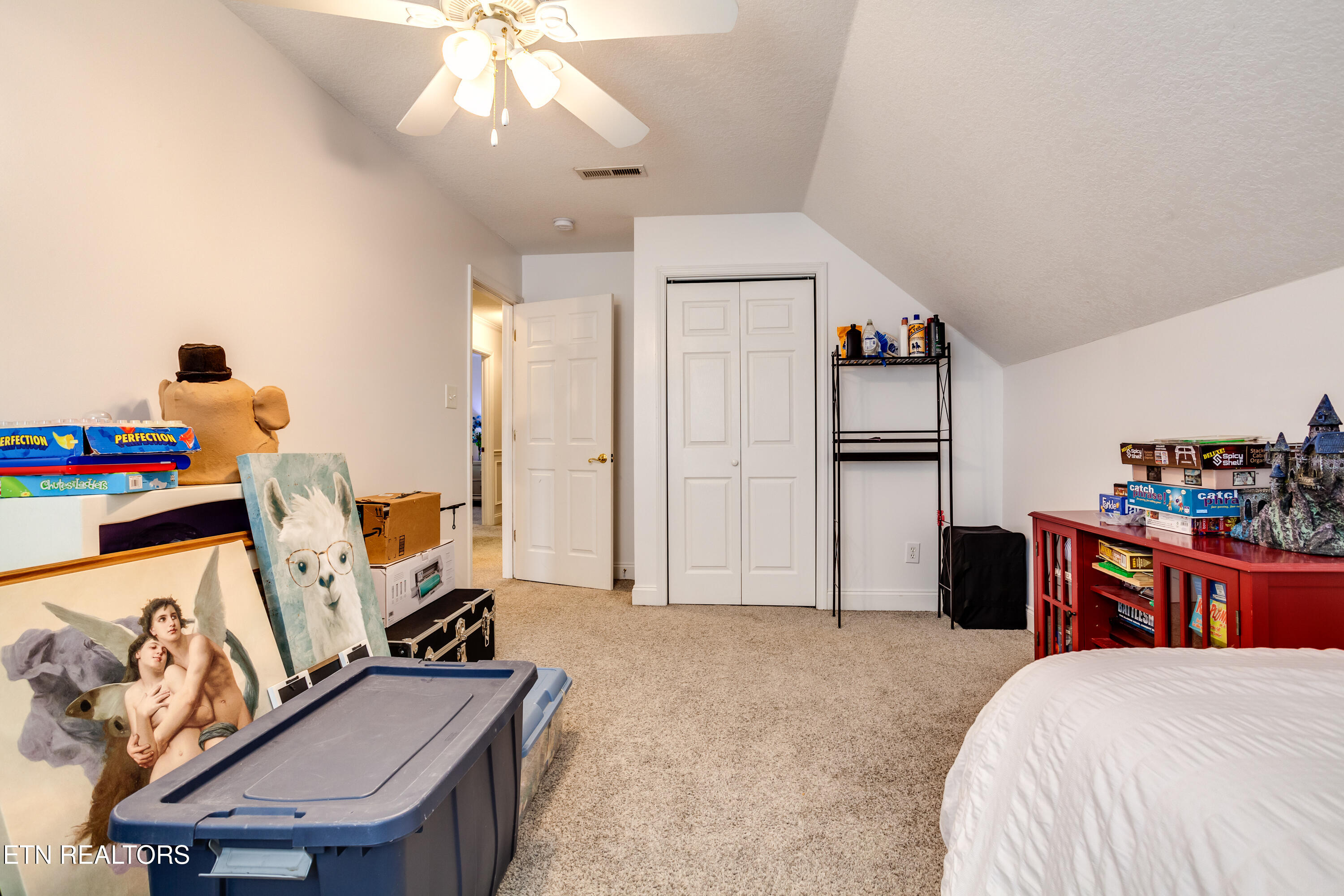 5648 Bridgehampton Drive Powell TN 37849