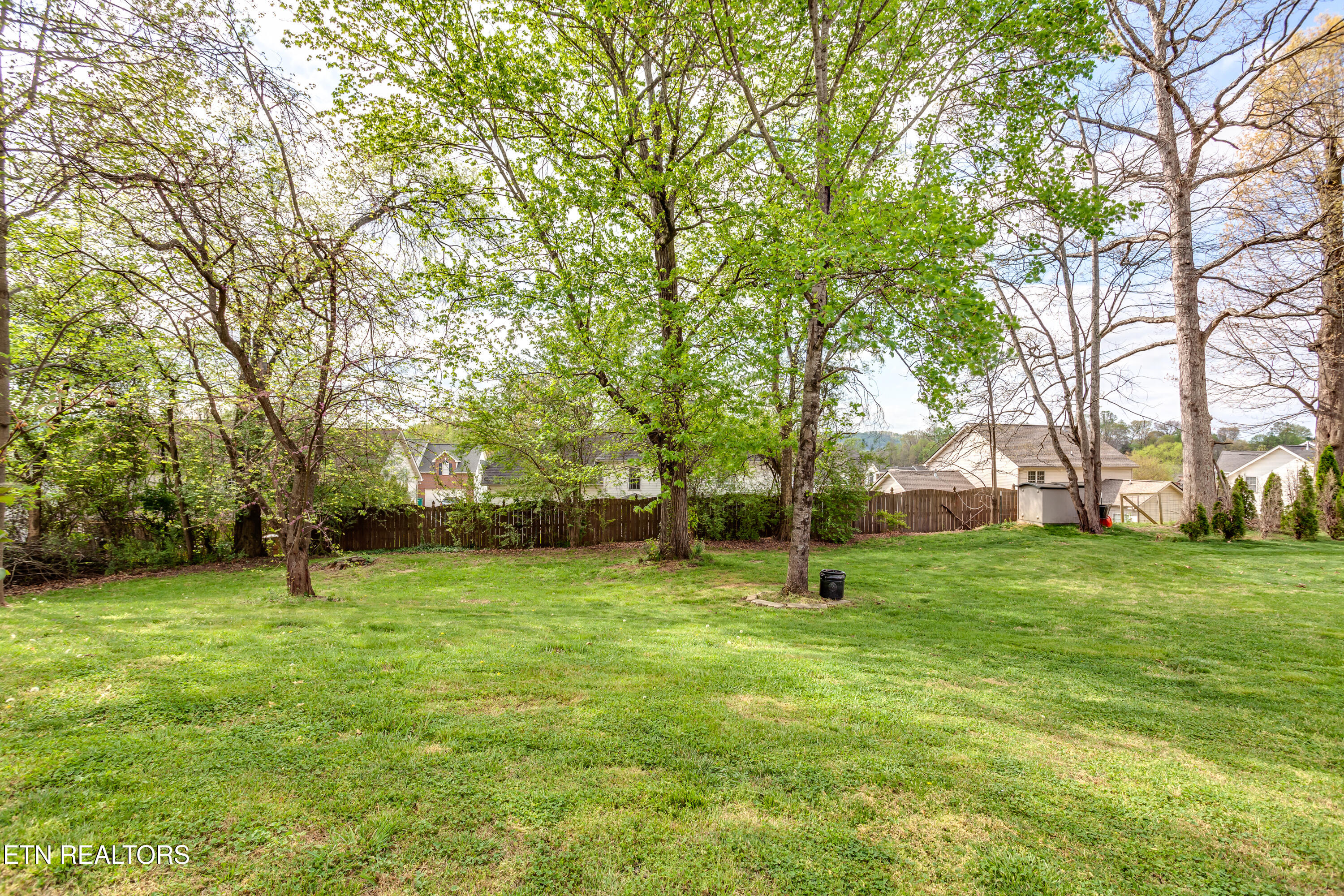 5648 Bridgehampton Drive Powell TN 37849