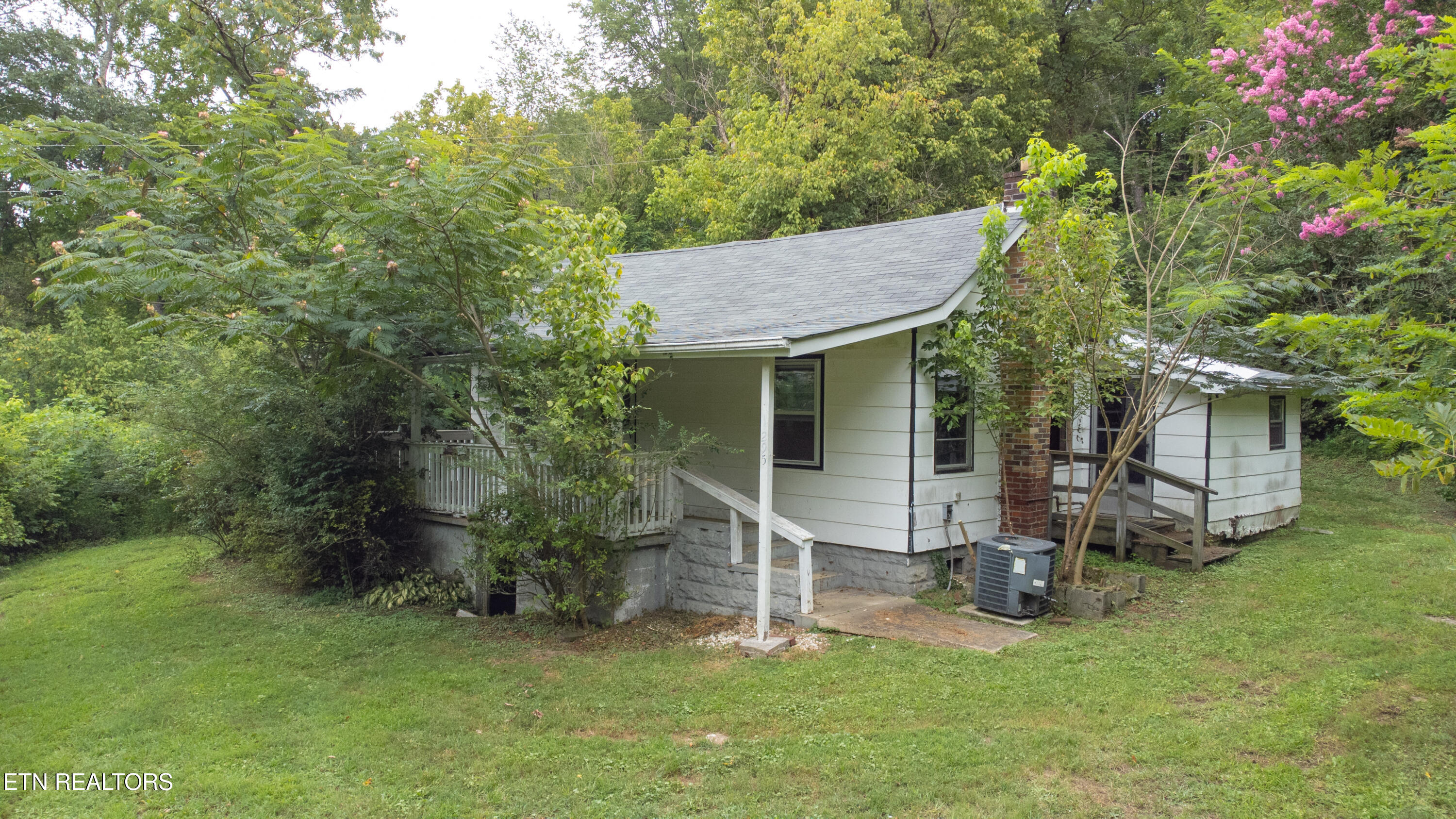 295 Carroll Hollow Road Clinton TN 37716