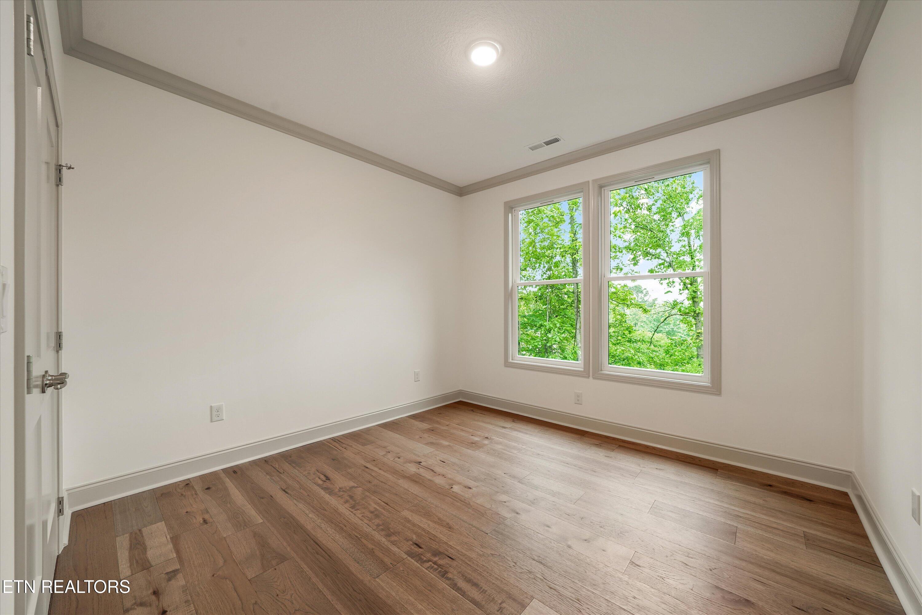 222 Mialaquo Circle Loudon TN 37774
