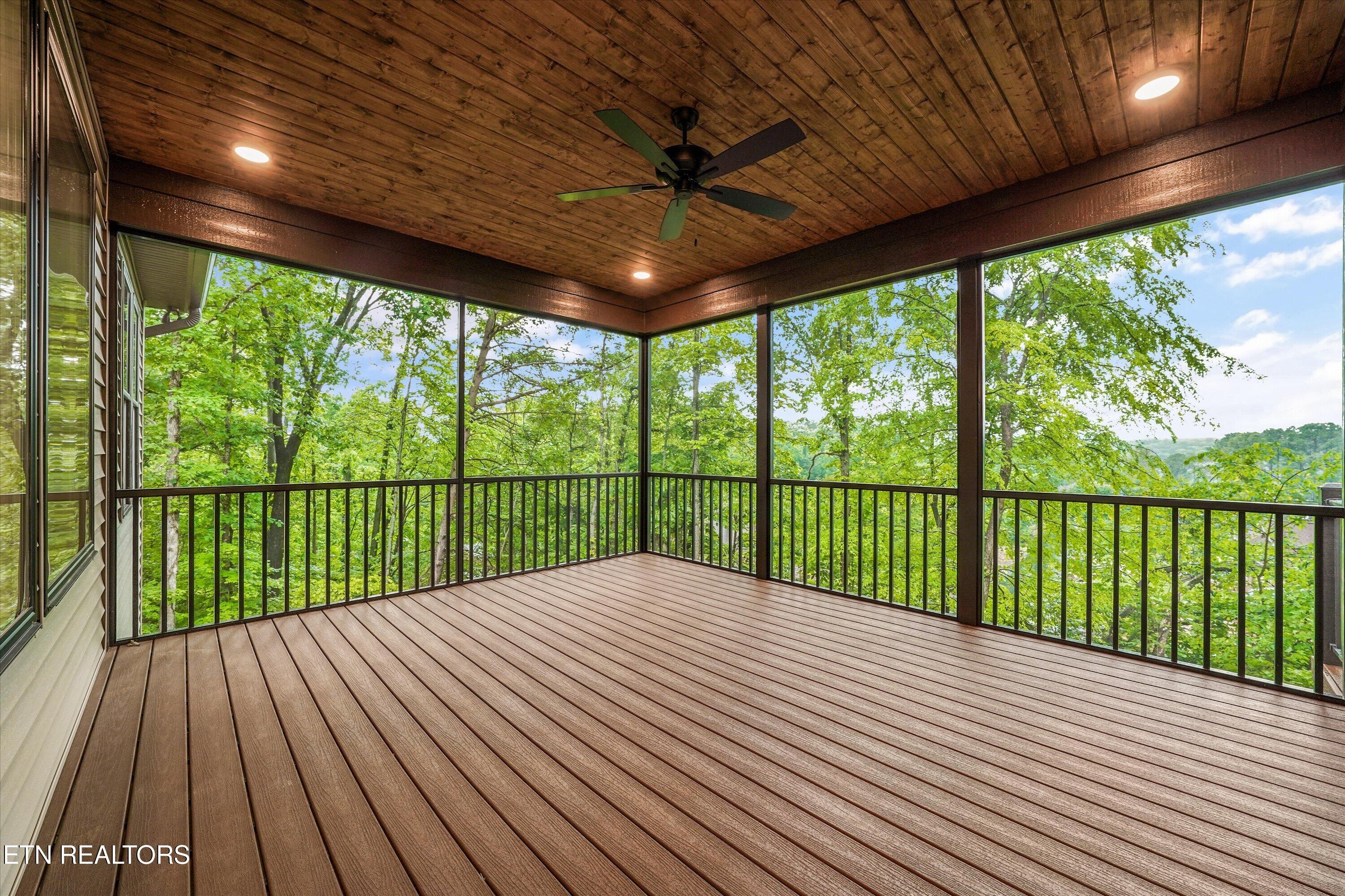 222 Mialaquo Circle Loudon TN 37774