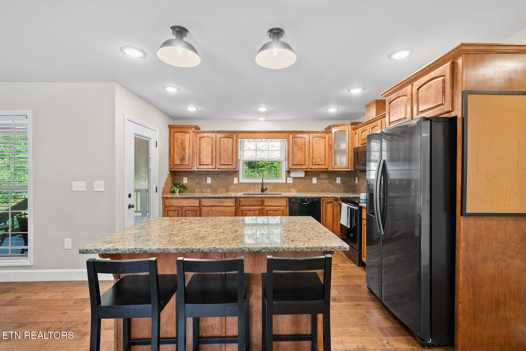 3306 Muddy Pond Road Monterey TN 38574