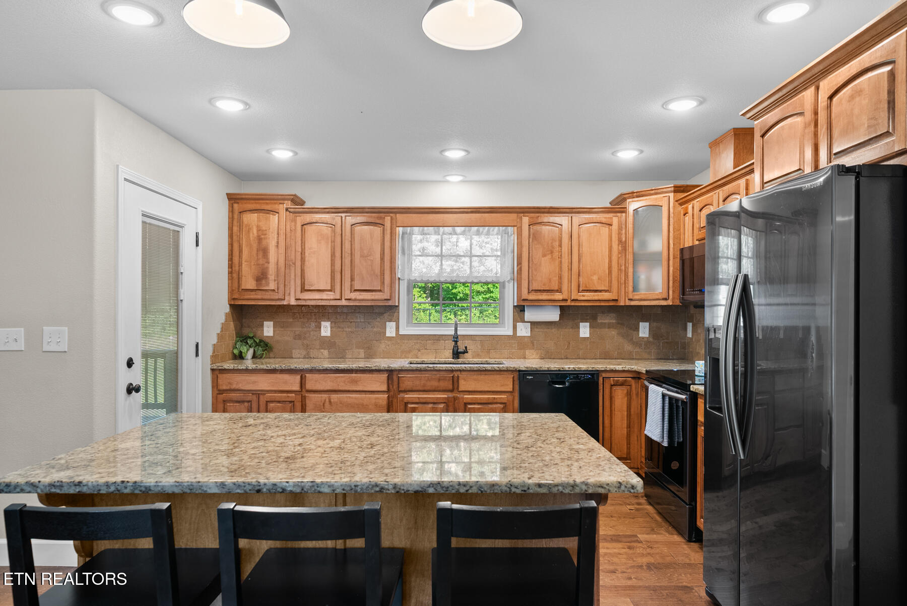 3306 Muddy Pond Road Monterey TN 38574